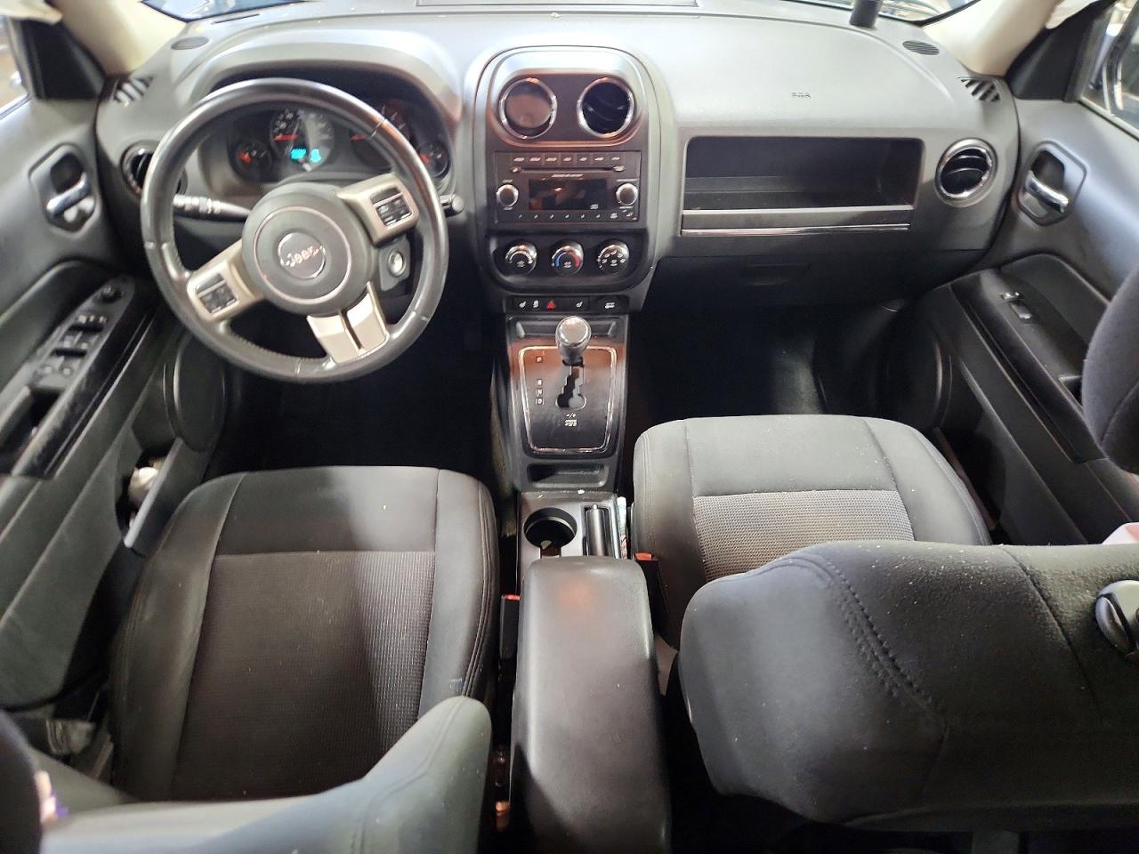 2013 Jeep Patriot Latitude Blue vin: 1C4NJPFAXDD283355