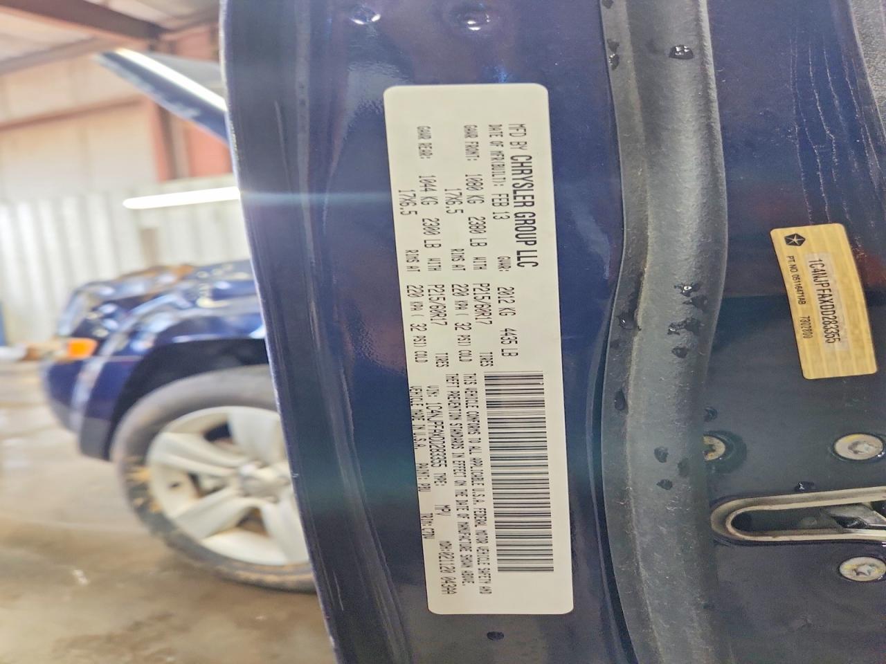 2013 Jeep Patriot Latitude Blue vin: 1C4NJPFAXDD283355