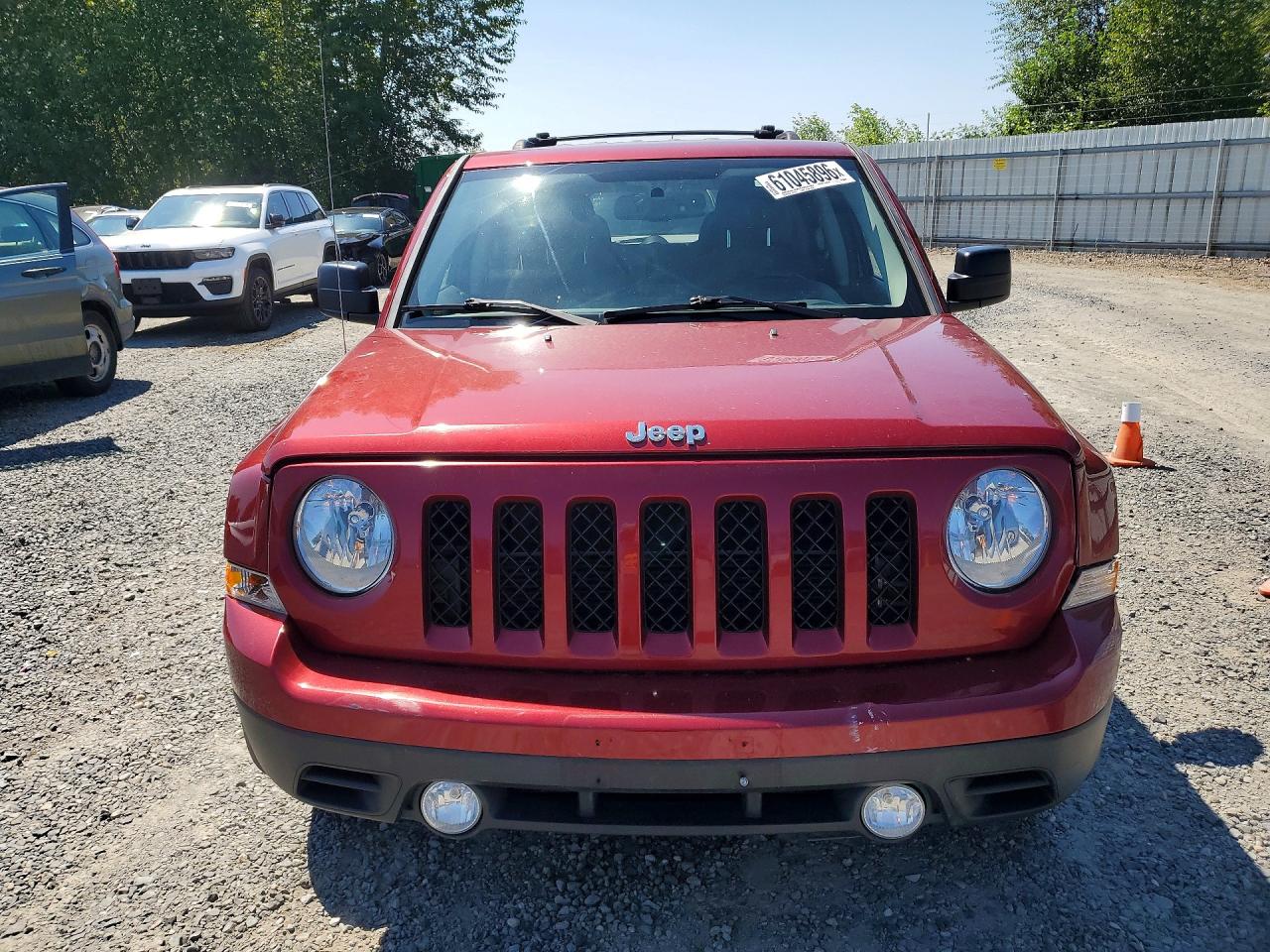 2014 Jeep Patriot Latitude Red vin: 1C4NJPFAXED509699