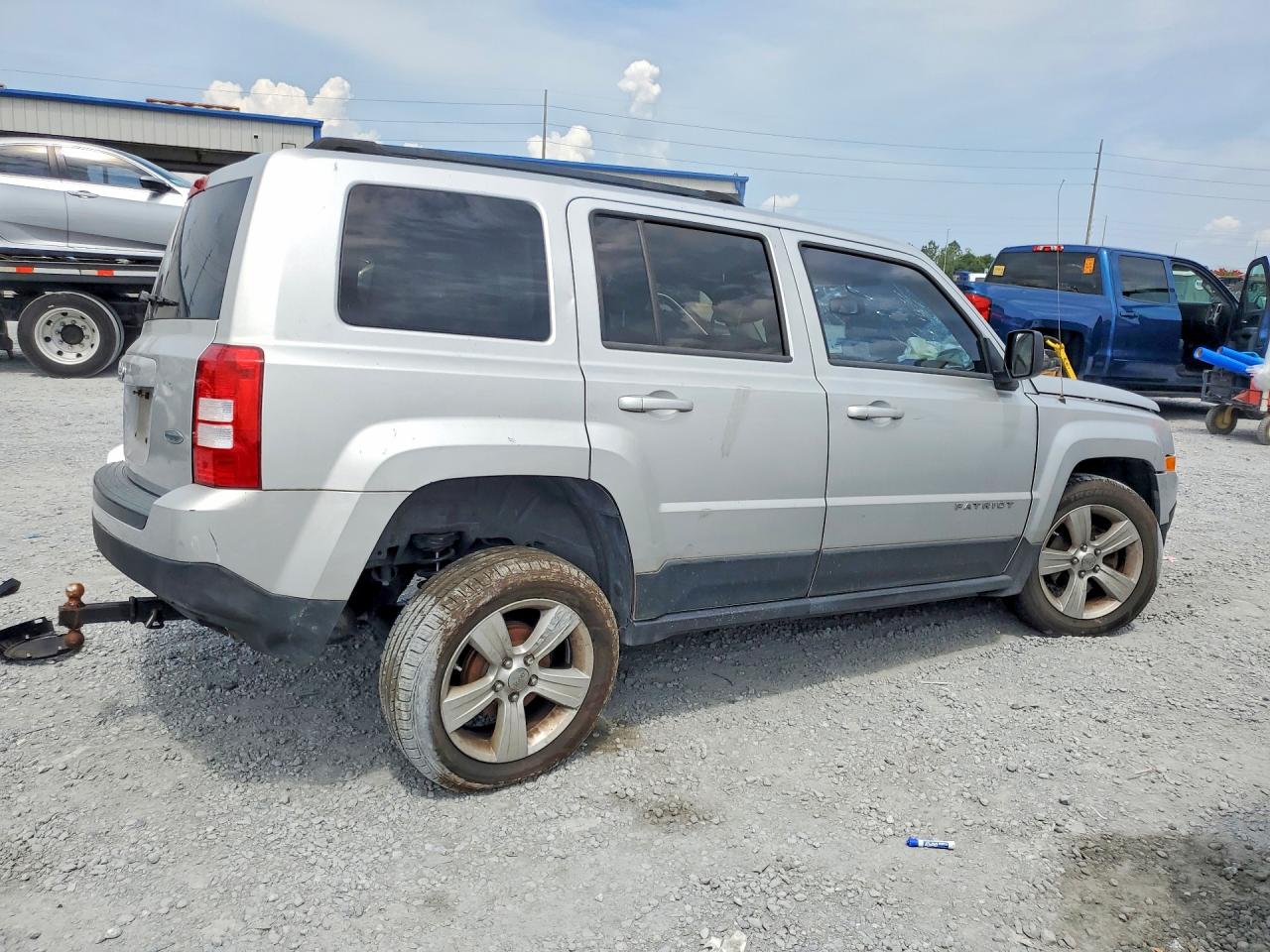 2012 Jeep Patriot Latitude Silver vin: 1C4NJPFB0CD566371