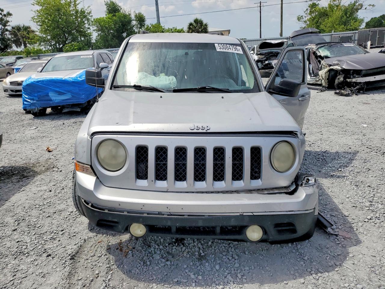 2012 Jeep Patriot Latitude Silver vin: 1C4NJPFB0CD566371