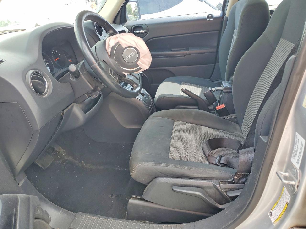 2012 Jeep Patriot Latitude Silver vin: 1C4NJPFB0CD566371