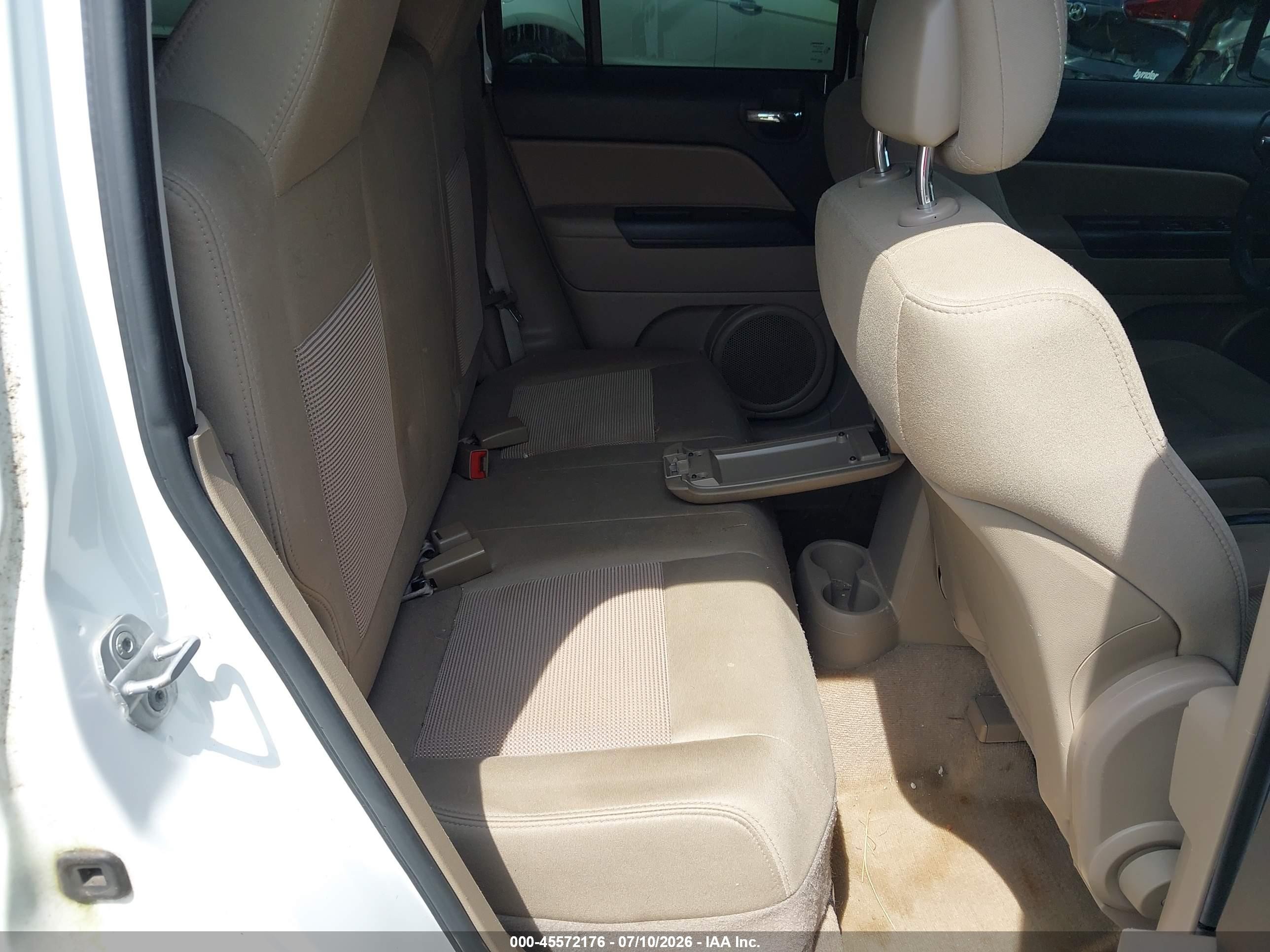 2012 Jeep Patriot Latitude White vin: 1C4NJPFB0CD656961