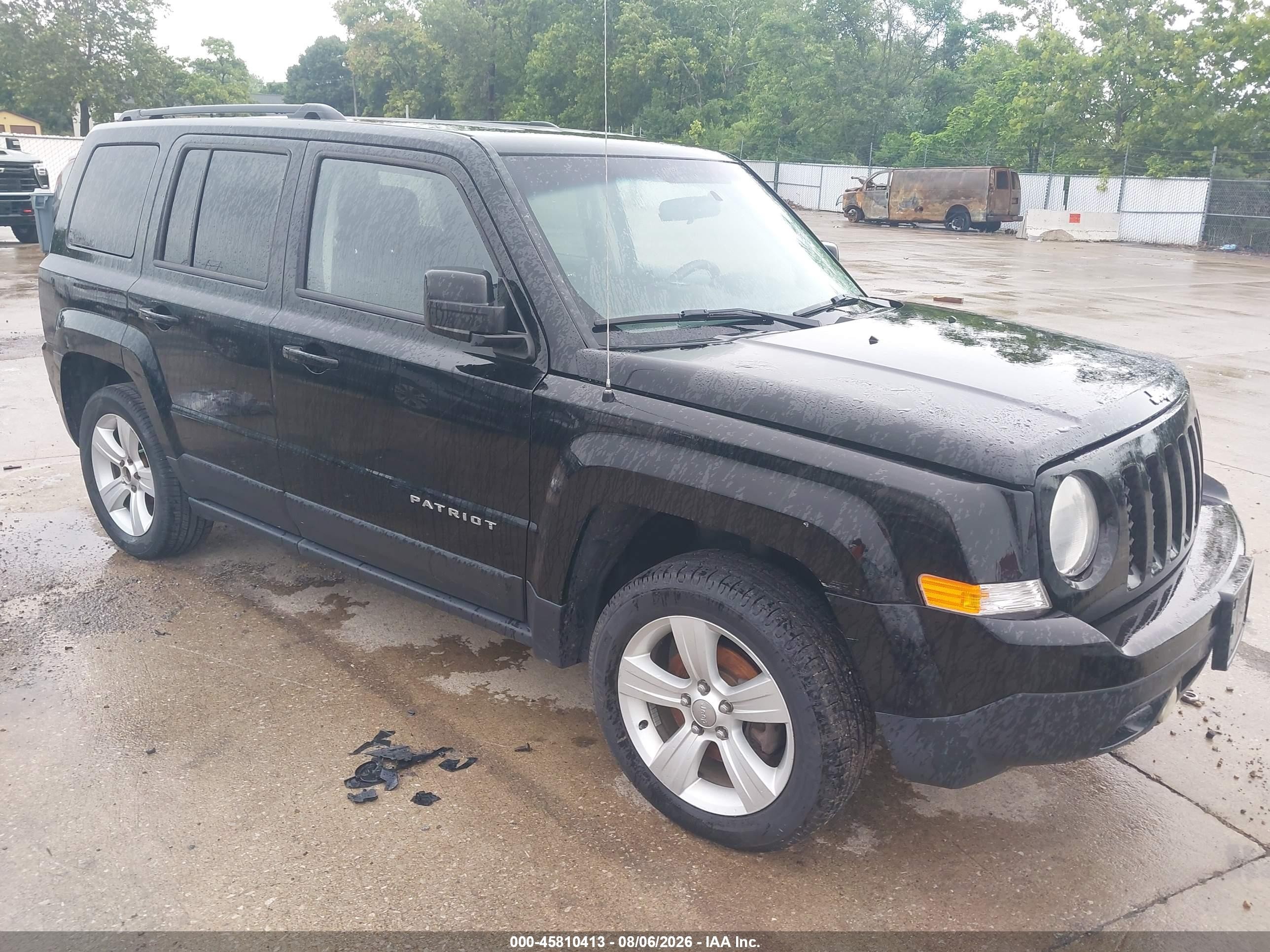 2014 Jeep Patriot Latitude Черный vin: 1C4NJPFB0ED916410