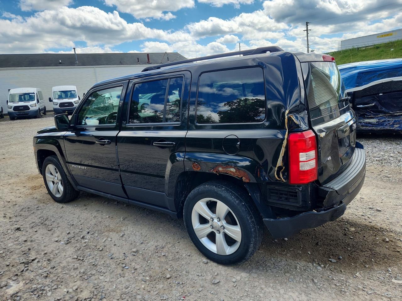2014 Jeep Patriot Latitude Black vin: 1C4NJPFB1ED715907