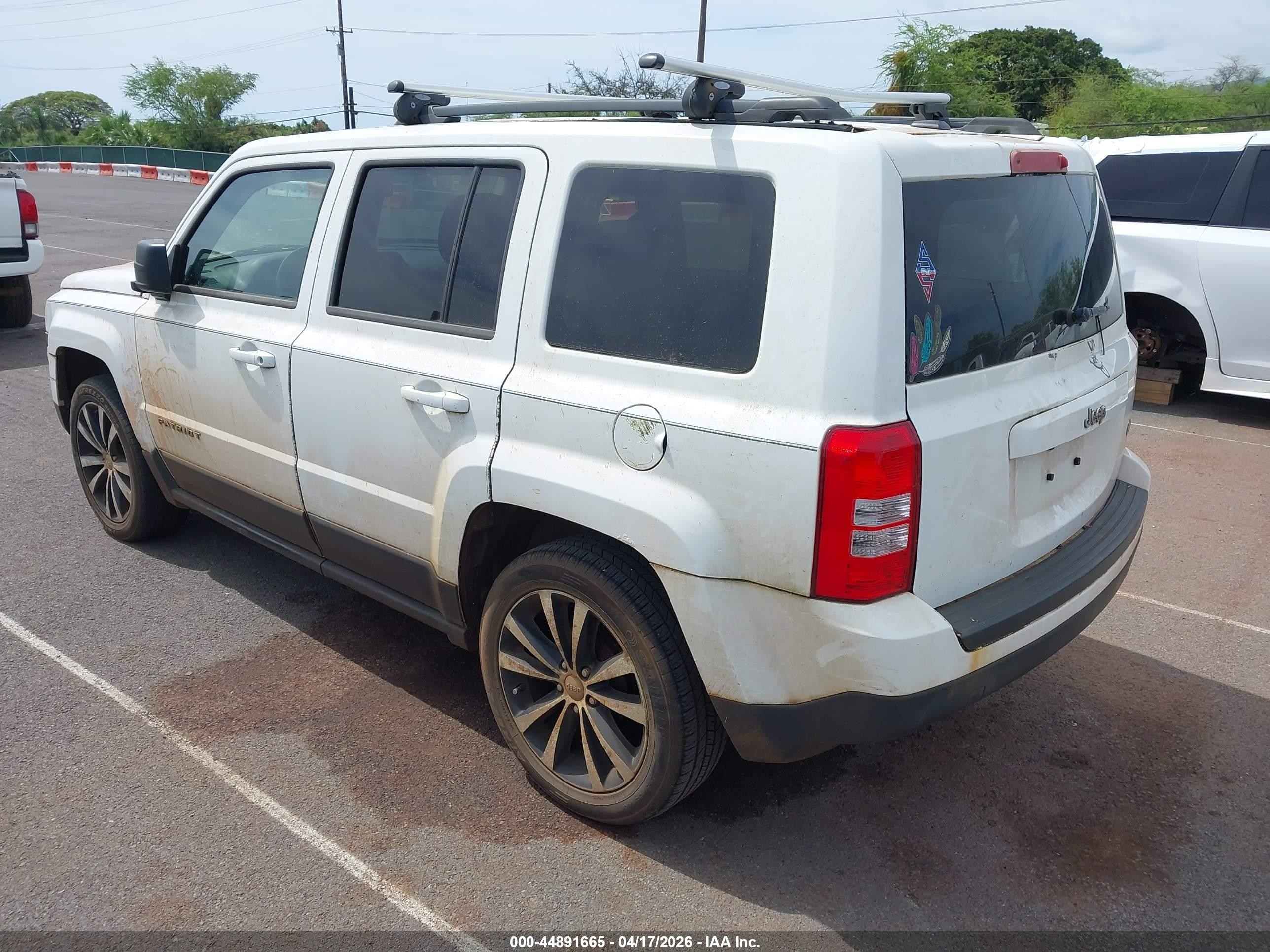 2014 Jeep Patriot Latitude Белый vin: 1C4NJPFB2ED509902