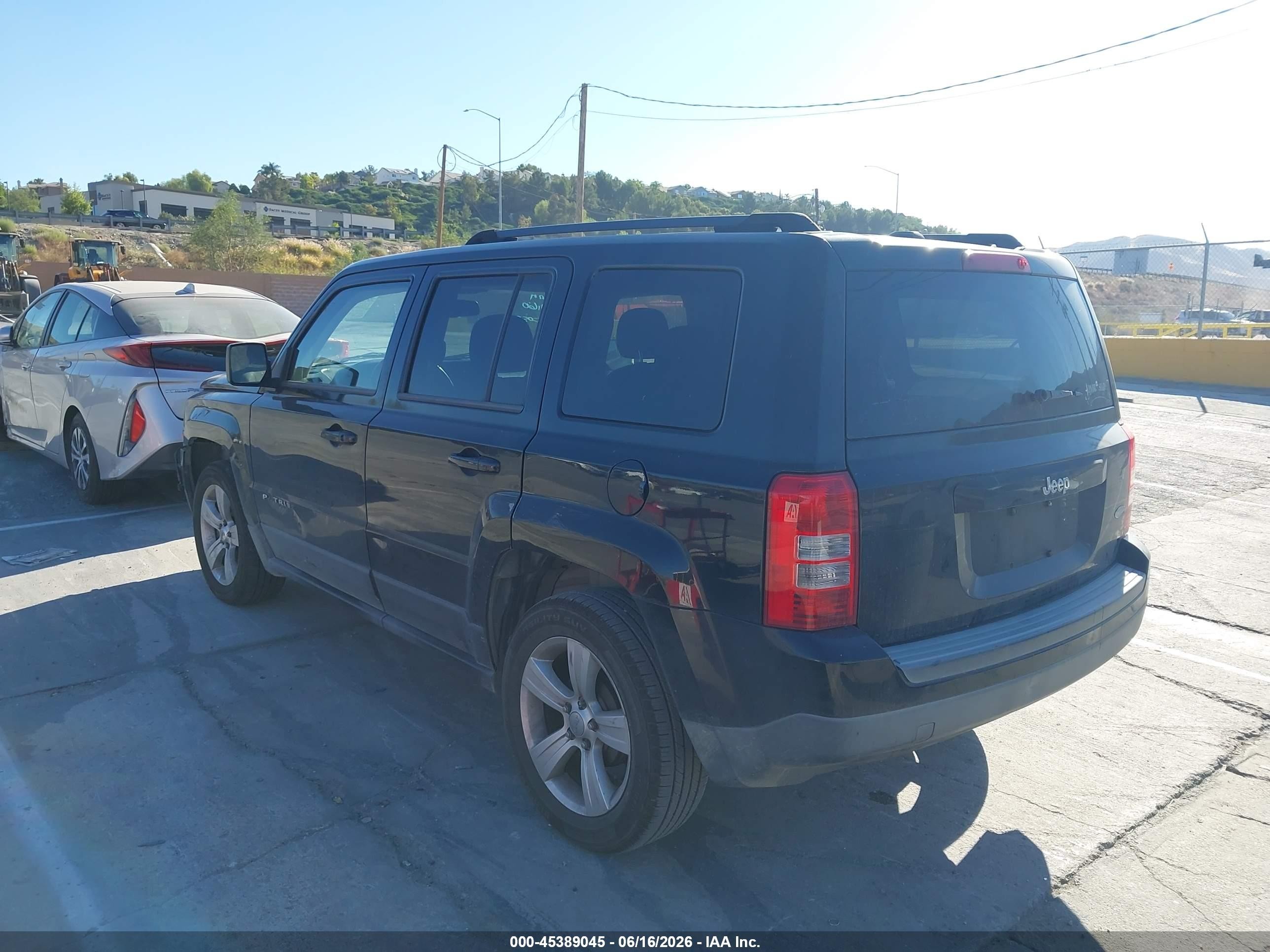 2014 Jeep Patriot Latitude Black vin: 1C4NJPFB2ED630817