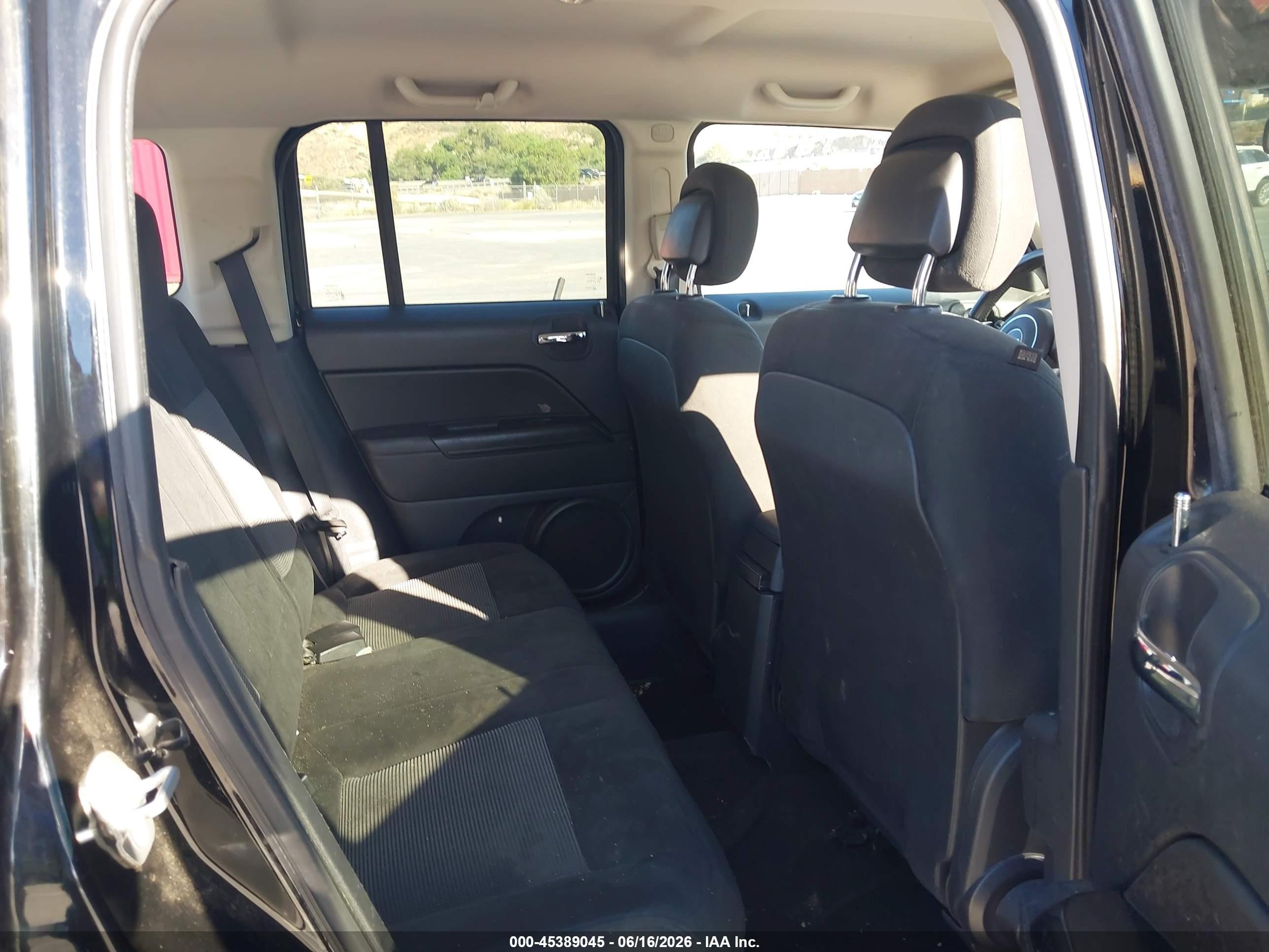 2014 Jeep Patriot Latitude Black vin: 1C4NJPFB2ED630817