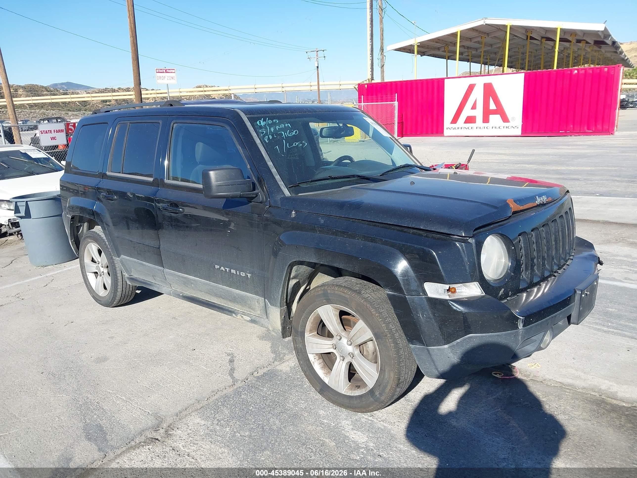 2014 Jeep Patriot Latitude Black vin: 1C4NJPFB2ED630817