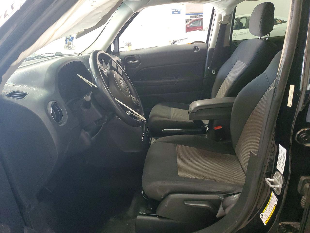 2012 Jeep Patriot Latitude Черный vin: 1C4NJPFB3CD696760