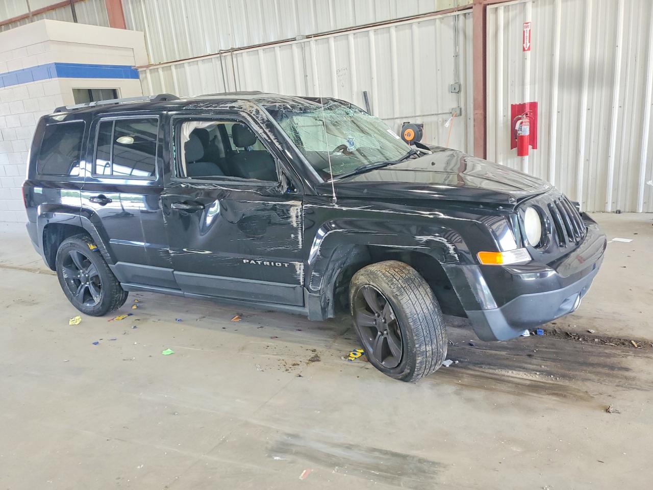 2012 Jeep Patriot Latitude Черный vin: 1C4NJPFB3CD696760