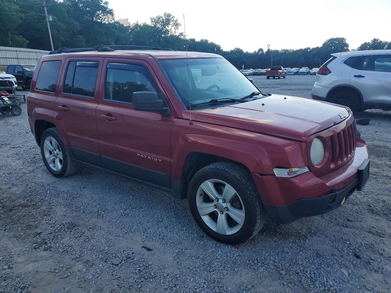 2014 Jeep Patriot Latitude Red vin: 1C4NJPFB3ED510265