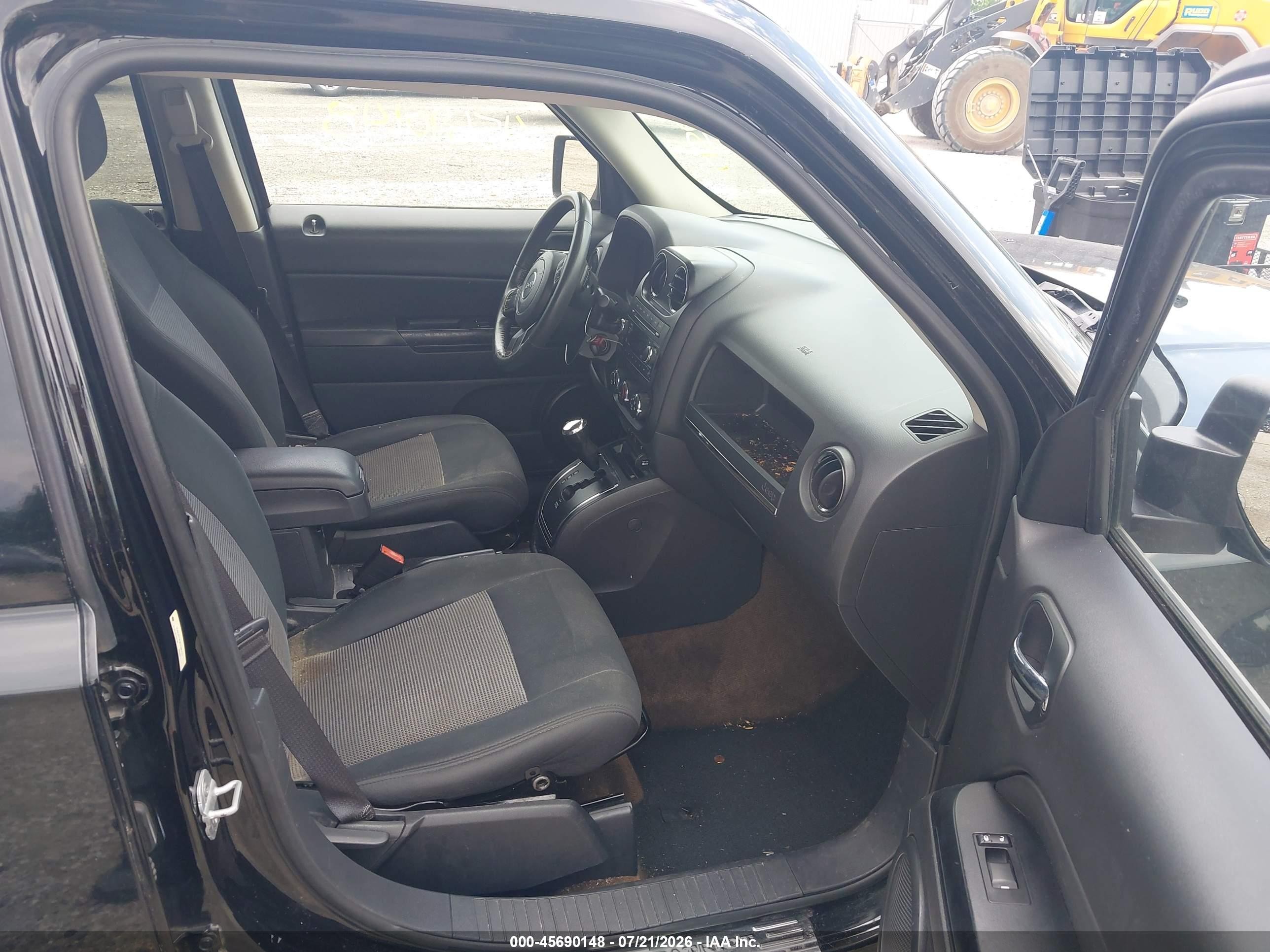 2014 Jeep Patriot Latitude Black vin: 1C4NJPFB3ED586777