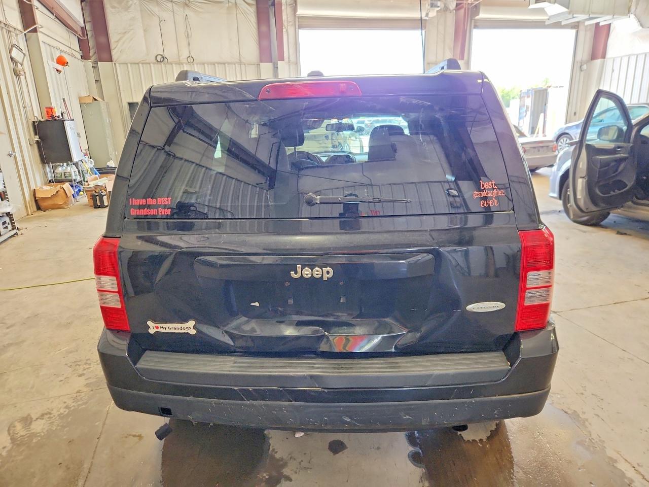 2014 Jeep Patriot Latitude Black vin: 1C4NJPFB3ED624654