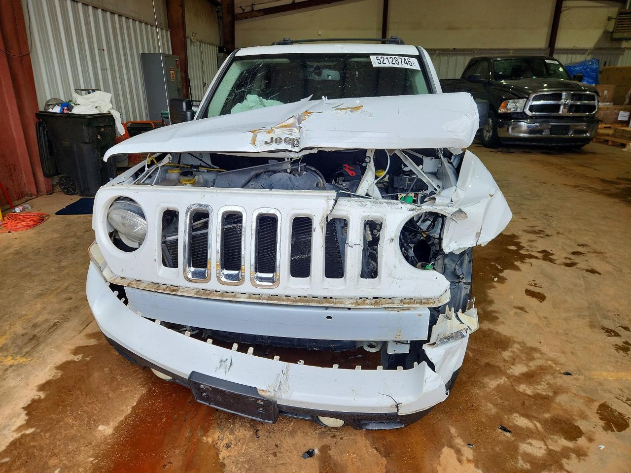 2015 Jeep Patriot Latitude White vin: 1C4NJPFB3FD157799