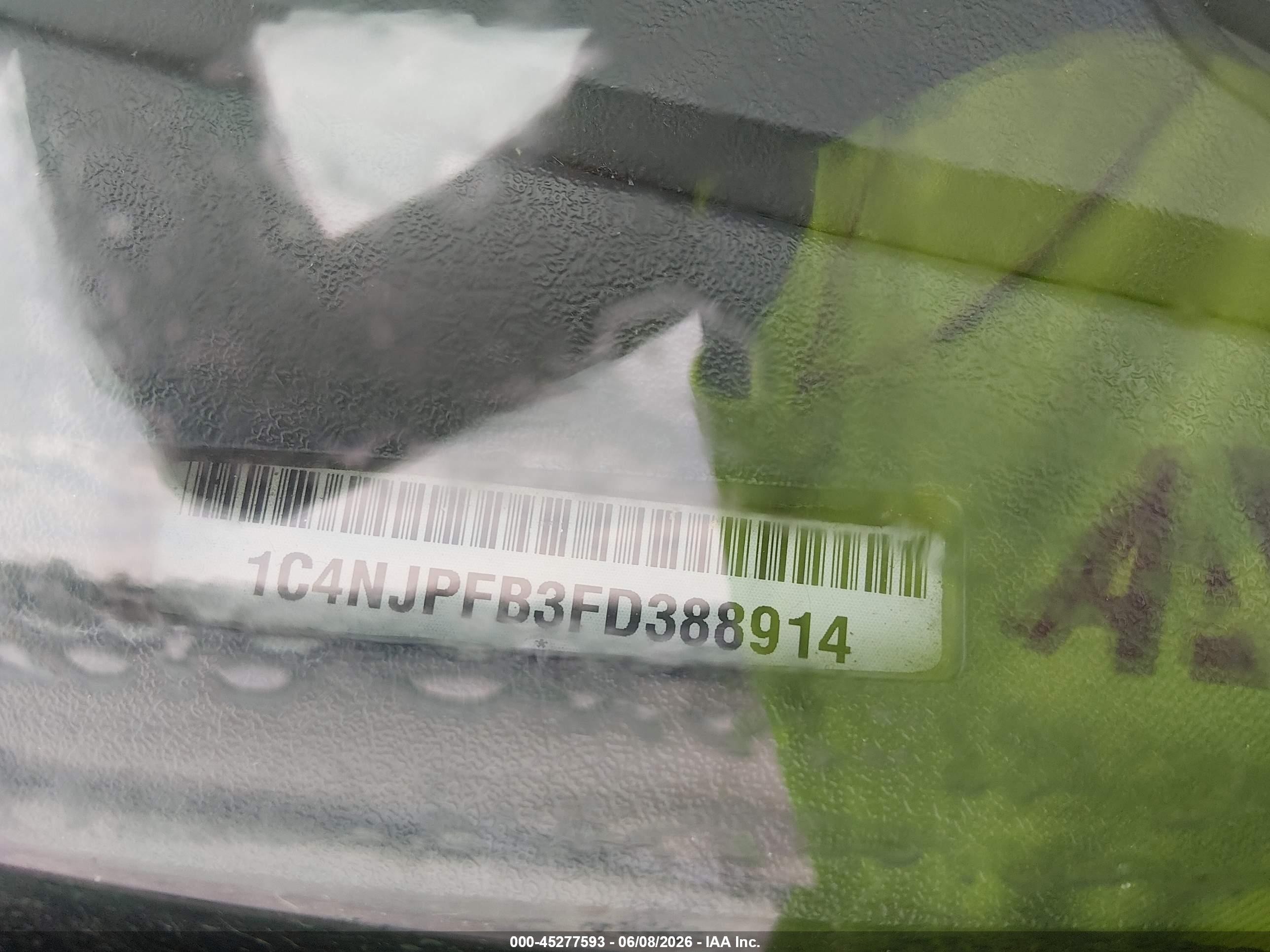 2015 Jeep Patriot Latitude Зеленый vin: 1C4NJPFB3FD388914