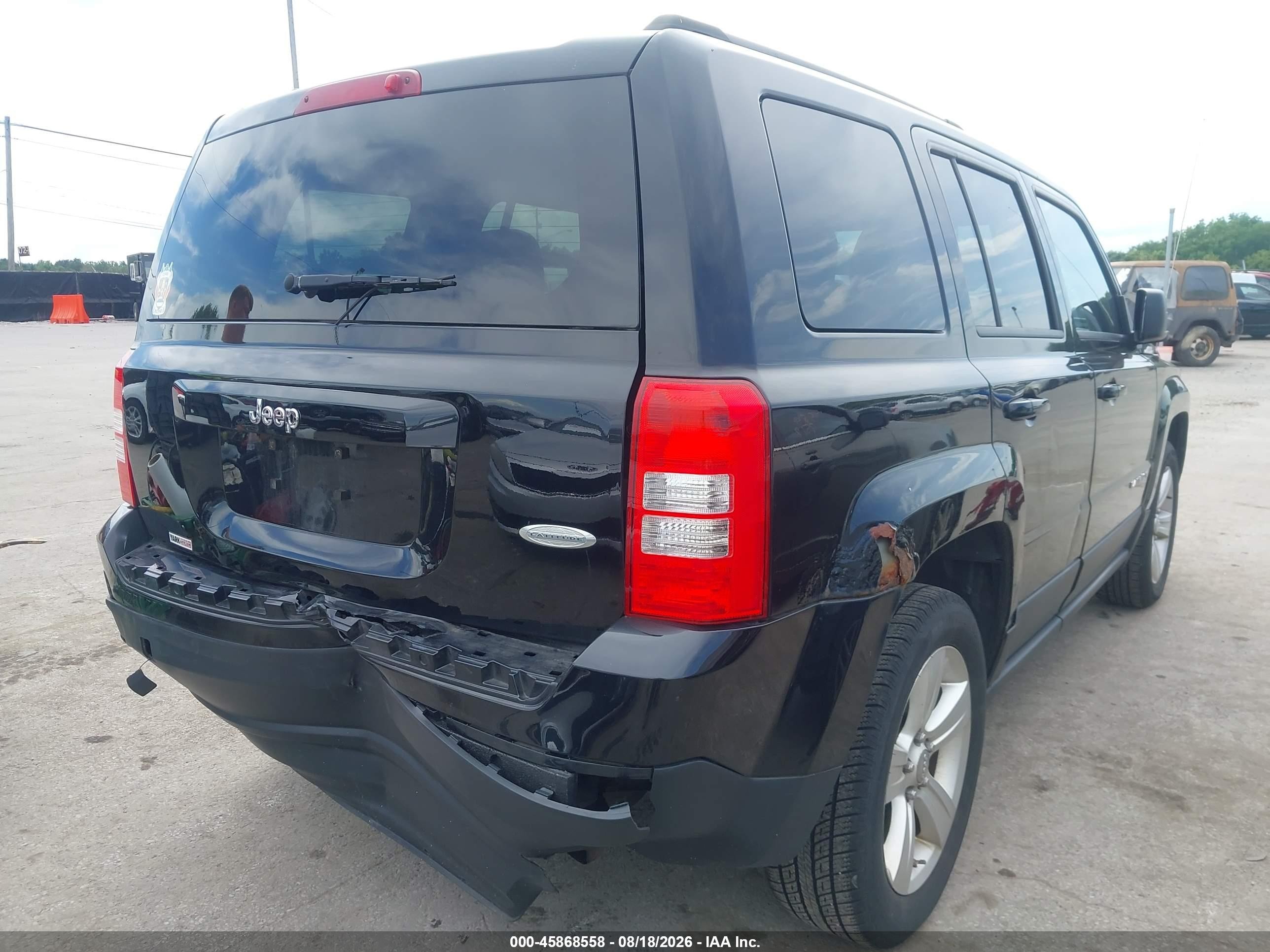 2012 Jeep Patriot Latitude Черный vin: 1C4NJPFB5CD660570
