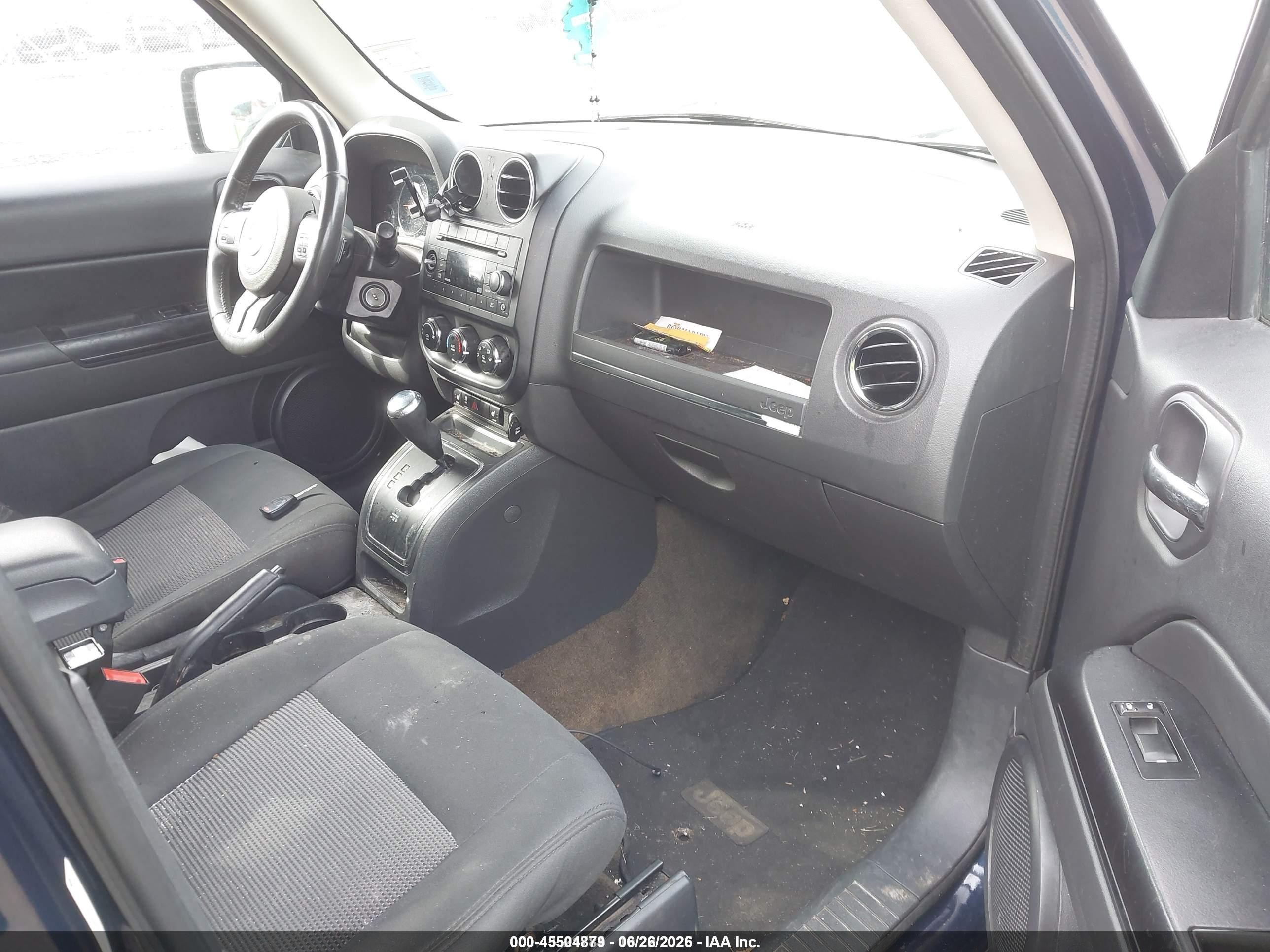 2014 Jeep Patriot Latitude Синий vin: 1C4NJPFB5ED513474