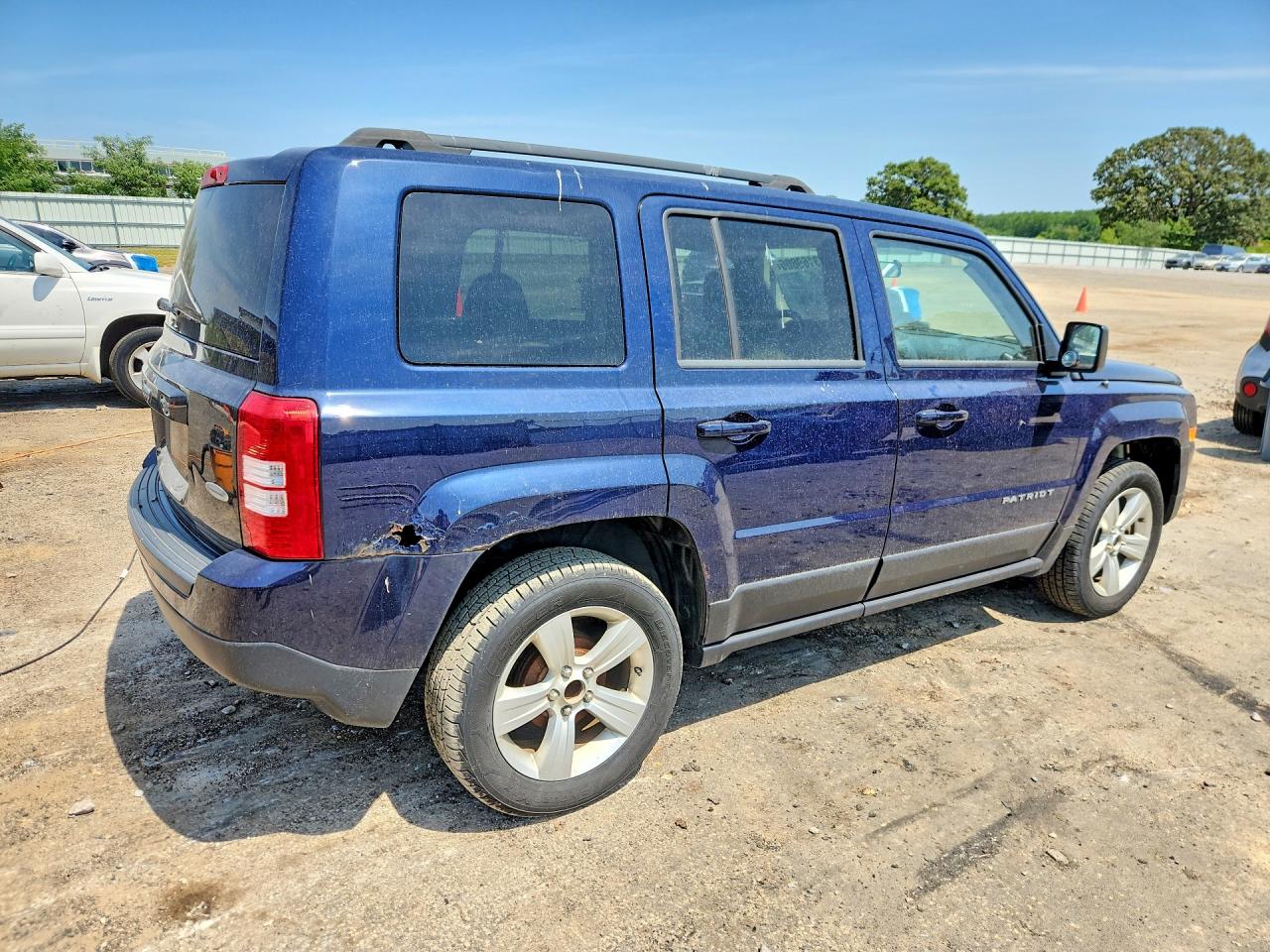 2014 Jeep Patriot Latitude Blue vin: 1C4NJPFB5ED703808