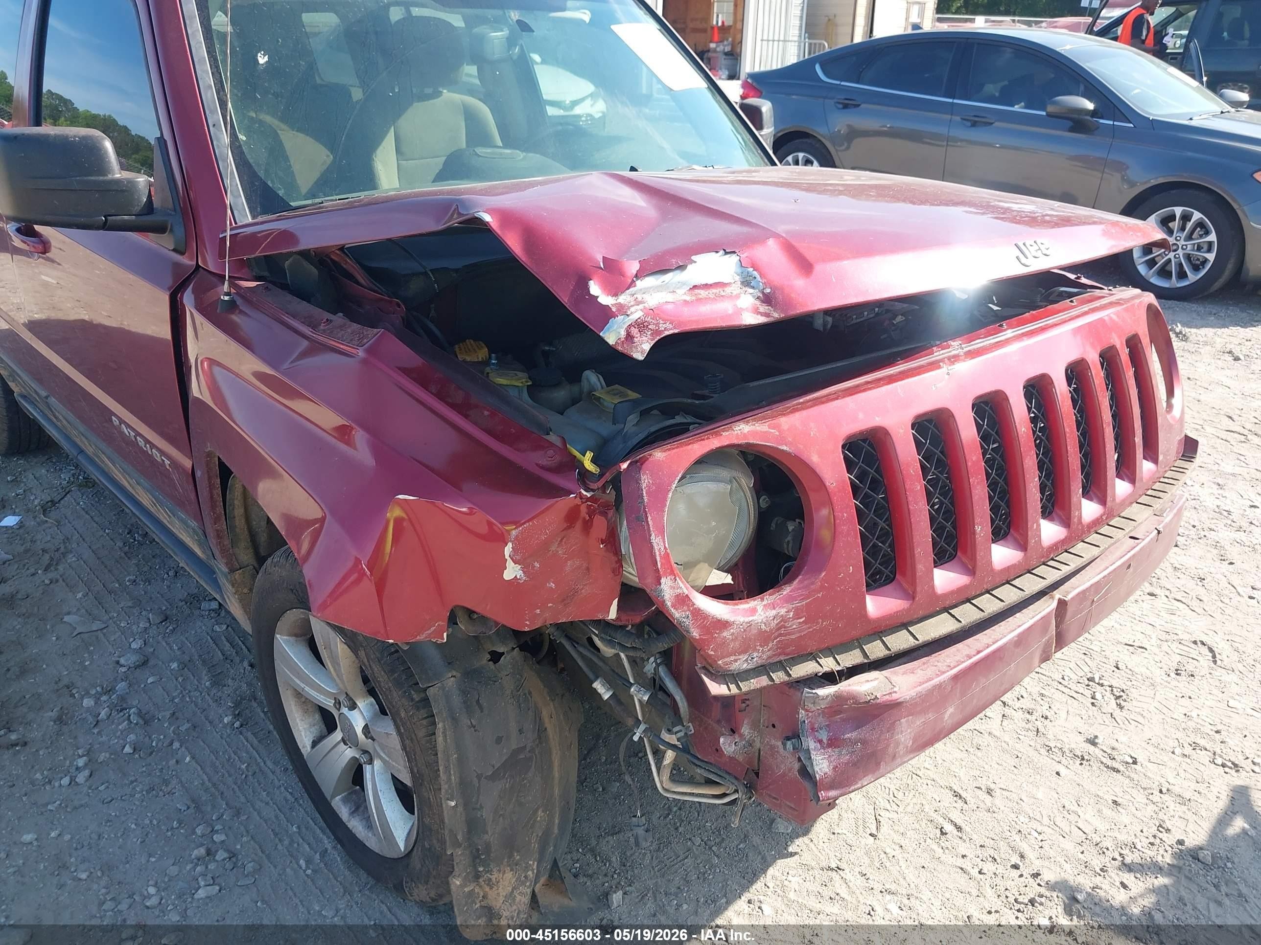 2014 Jeep Patriot Latitude Burgundy vin: 1C4NJPFB5ED905841