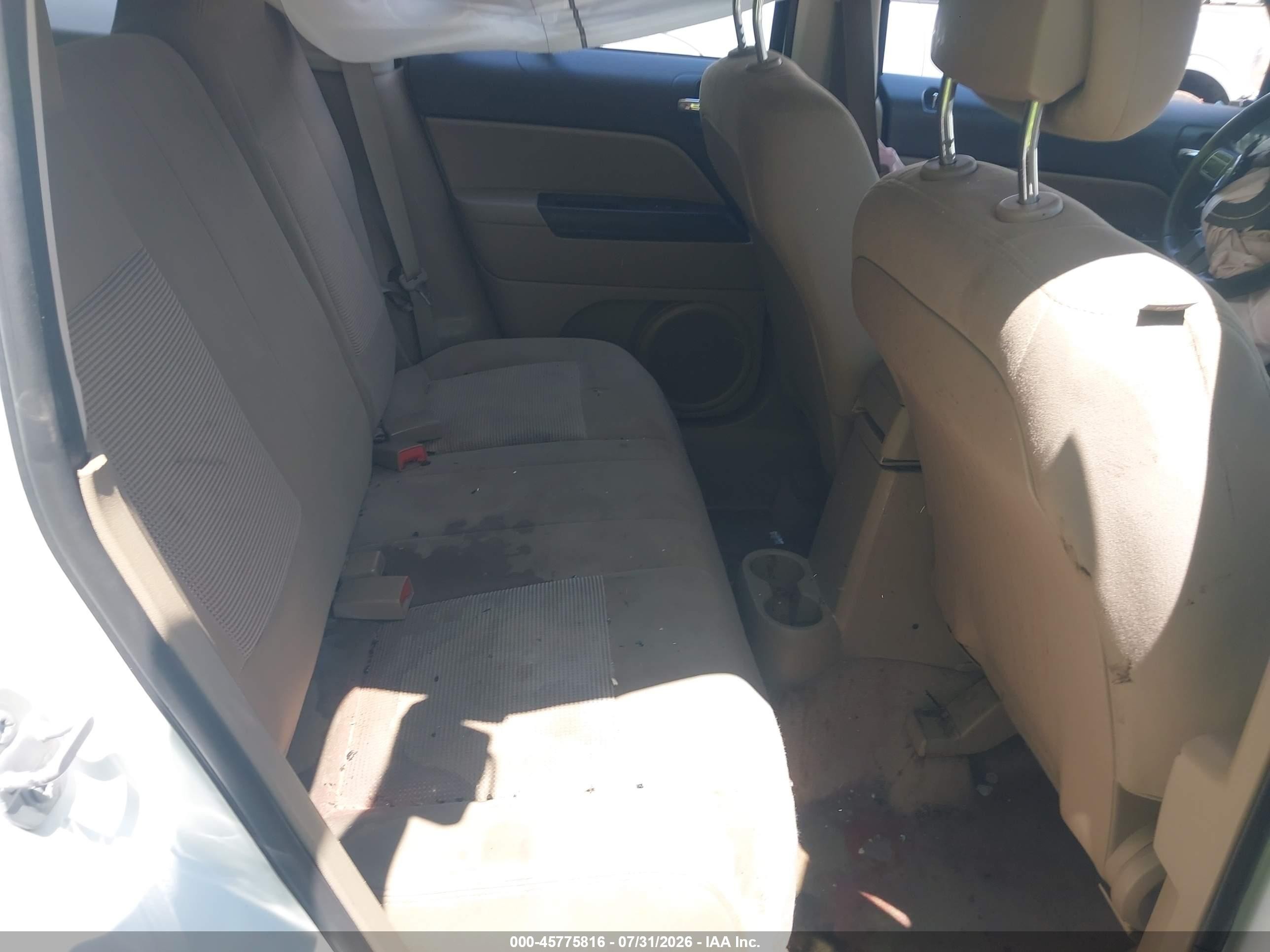 2015 Jeep Patriot Latitude White vin: 1C4NJPFB5FD107700