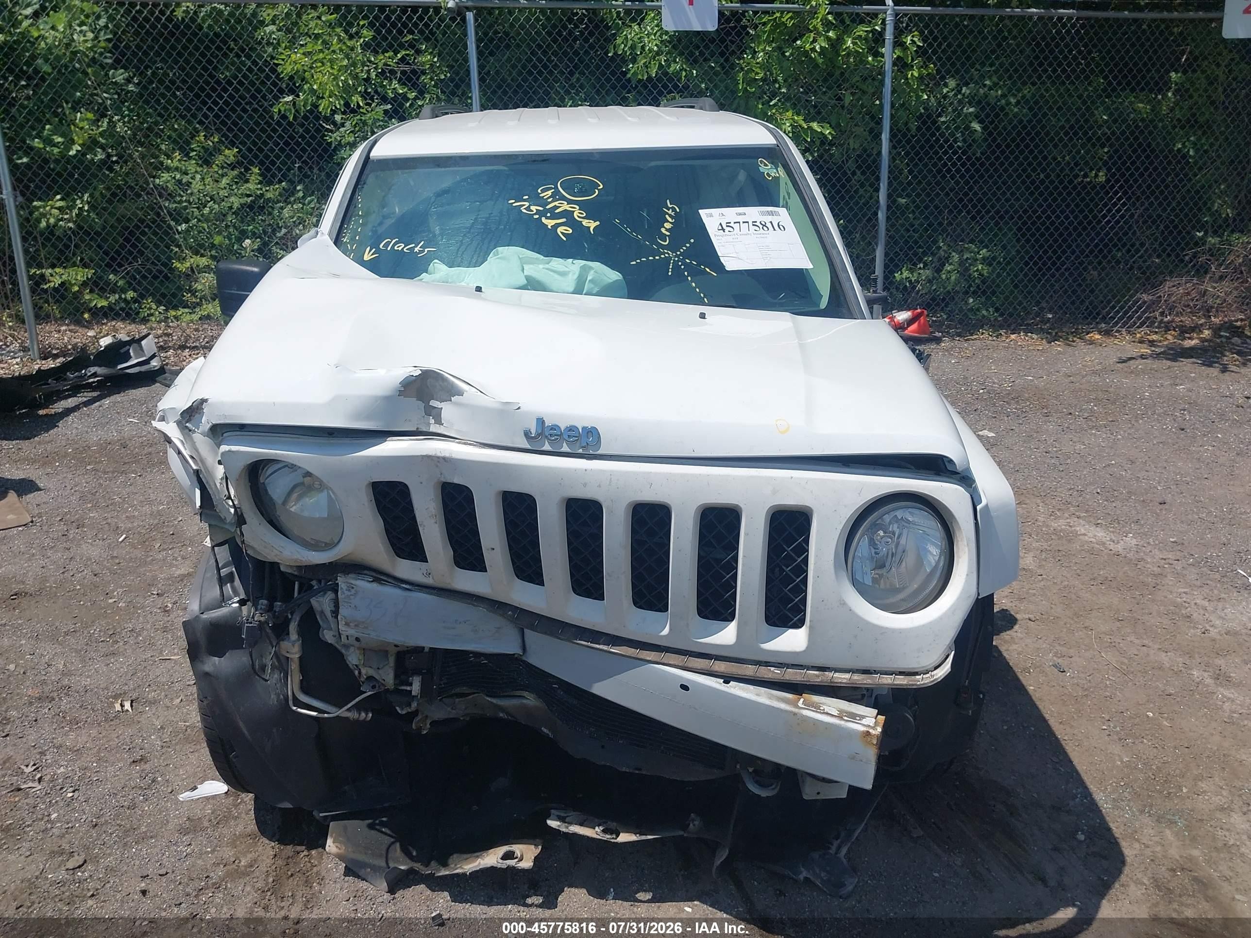 2015 Jeep Patriot Latitude White vin: 1C4NJPFB5FD107700