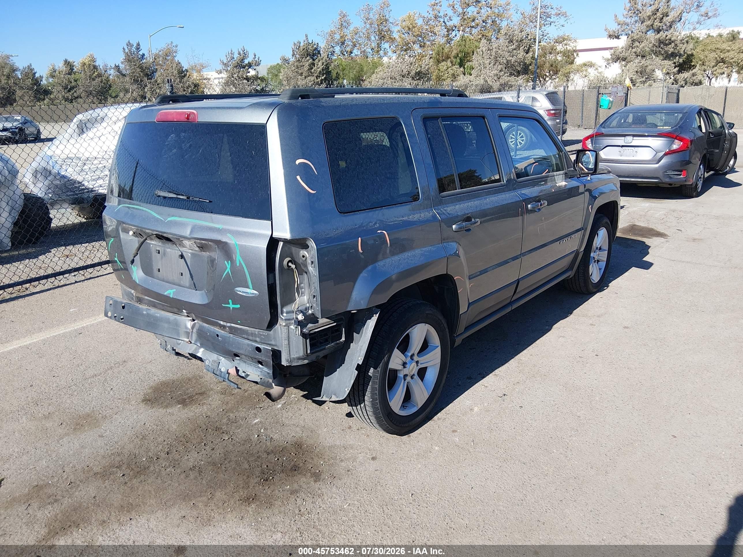 2012 Jeep Patriot Latitude Gray vin: 1C4NJPFB6CD639730