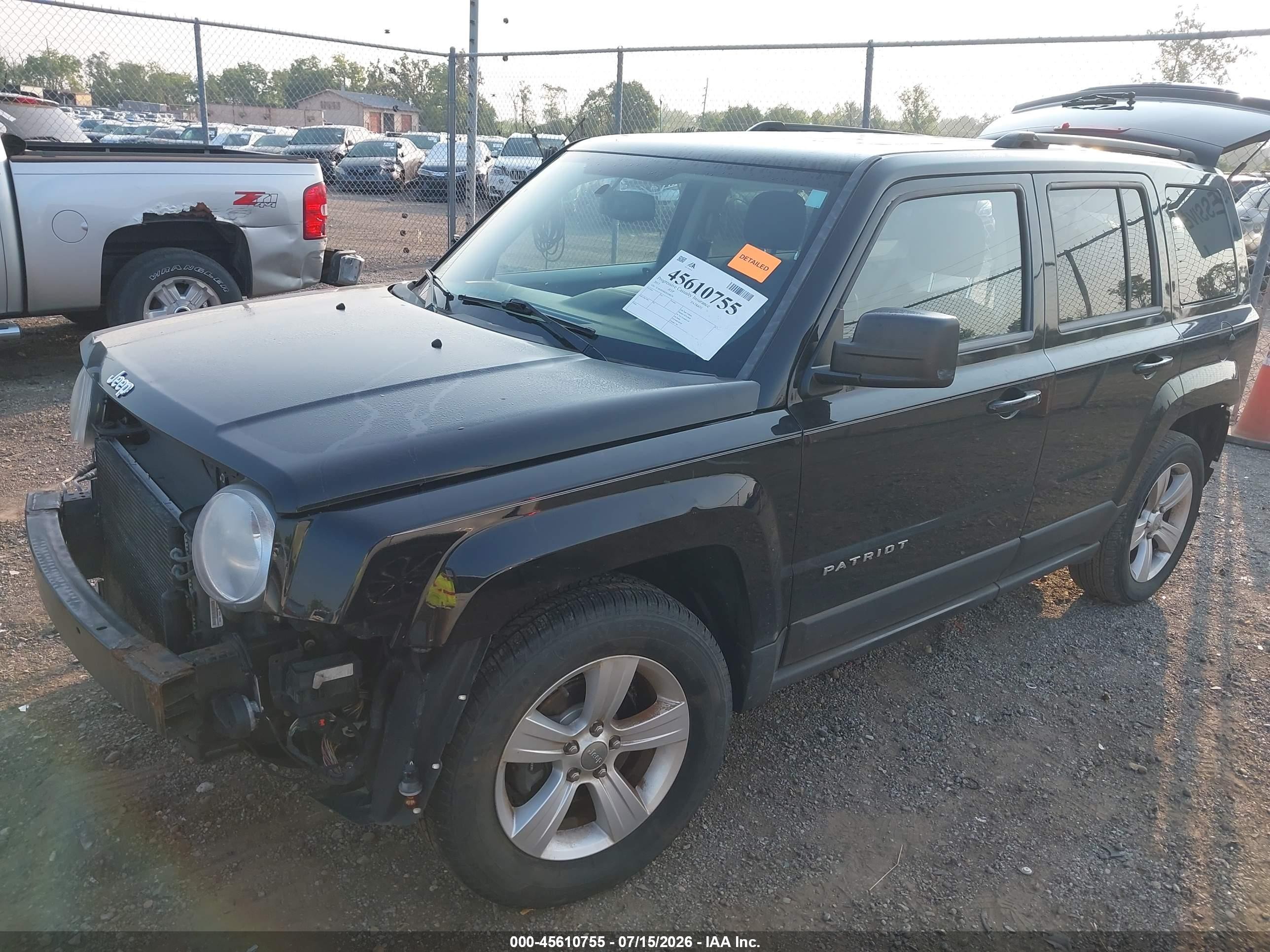 2013 Jeep Patriot Latitude Black vin: 1C4NJPFB6DD208029