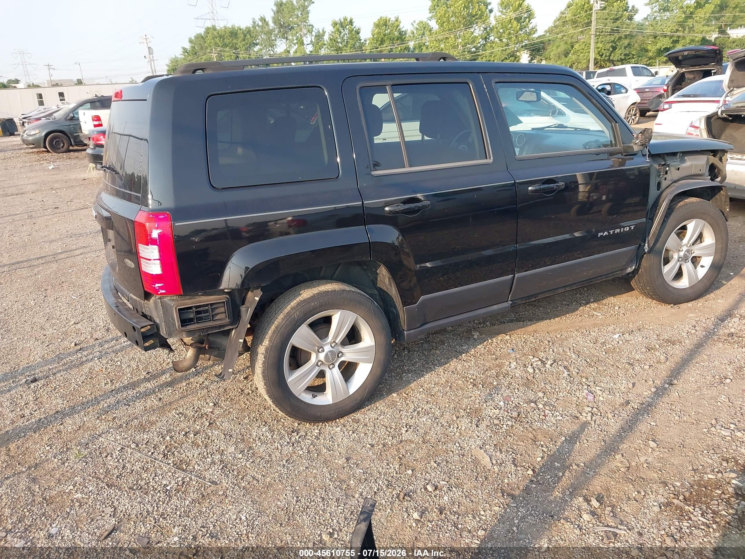 2013 Jeep Patriot Latitude Black vin: 1C4NJPFB6DD208029