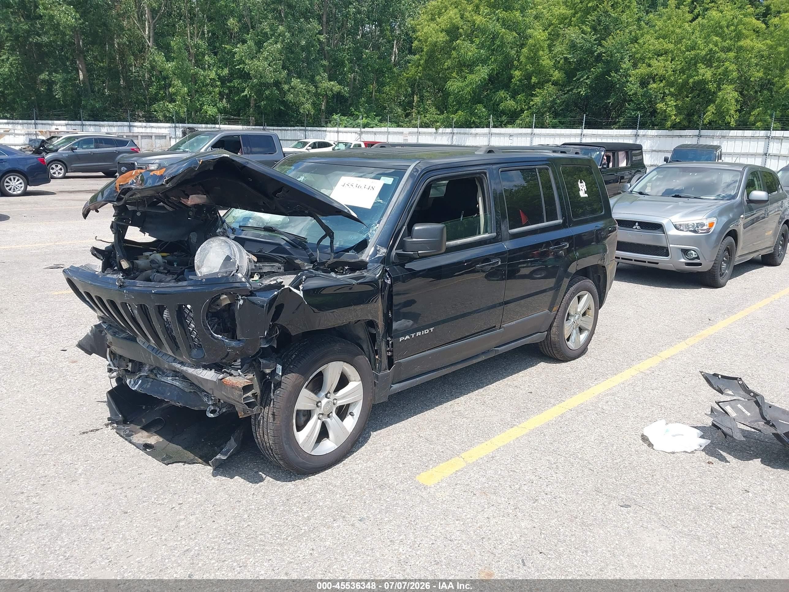 2013 Jeep Patriot Latitude Black vin: 1C4NJPFB6DD223596