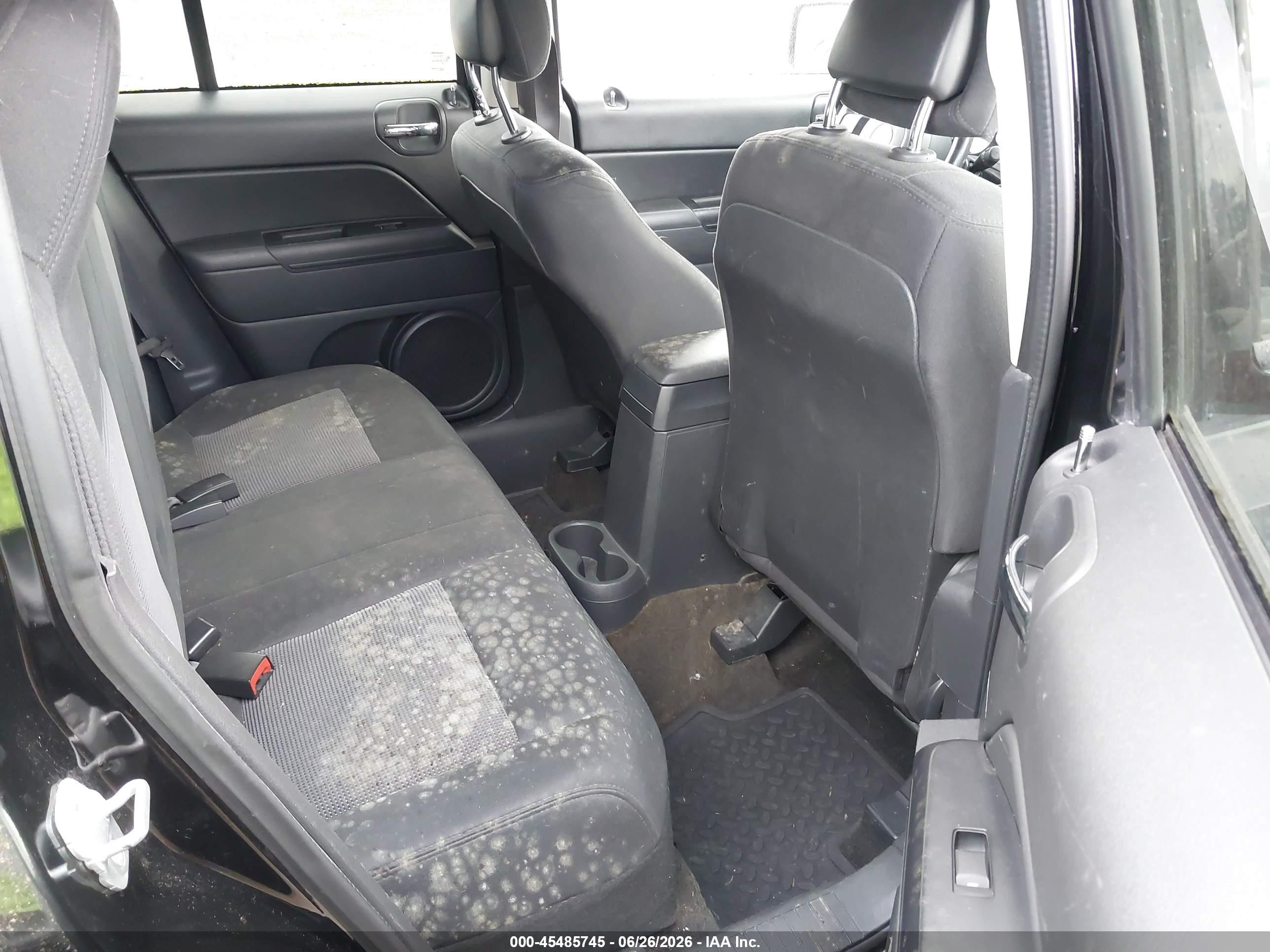 2014 Jeep Patriot Latitude Black vin: 1C4NJPFB6ED503231