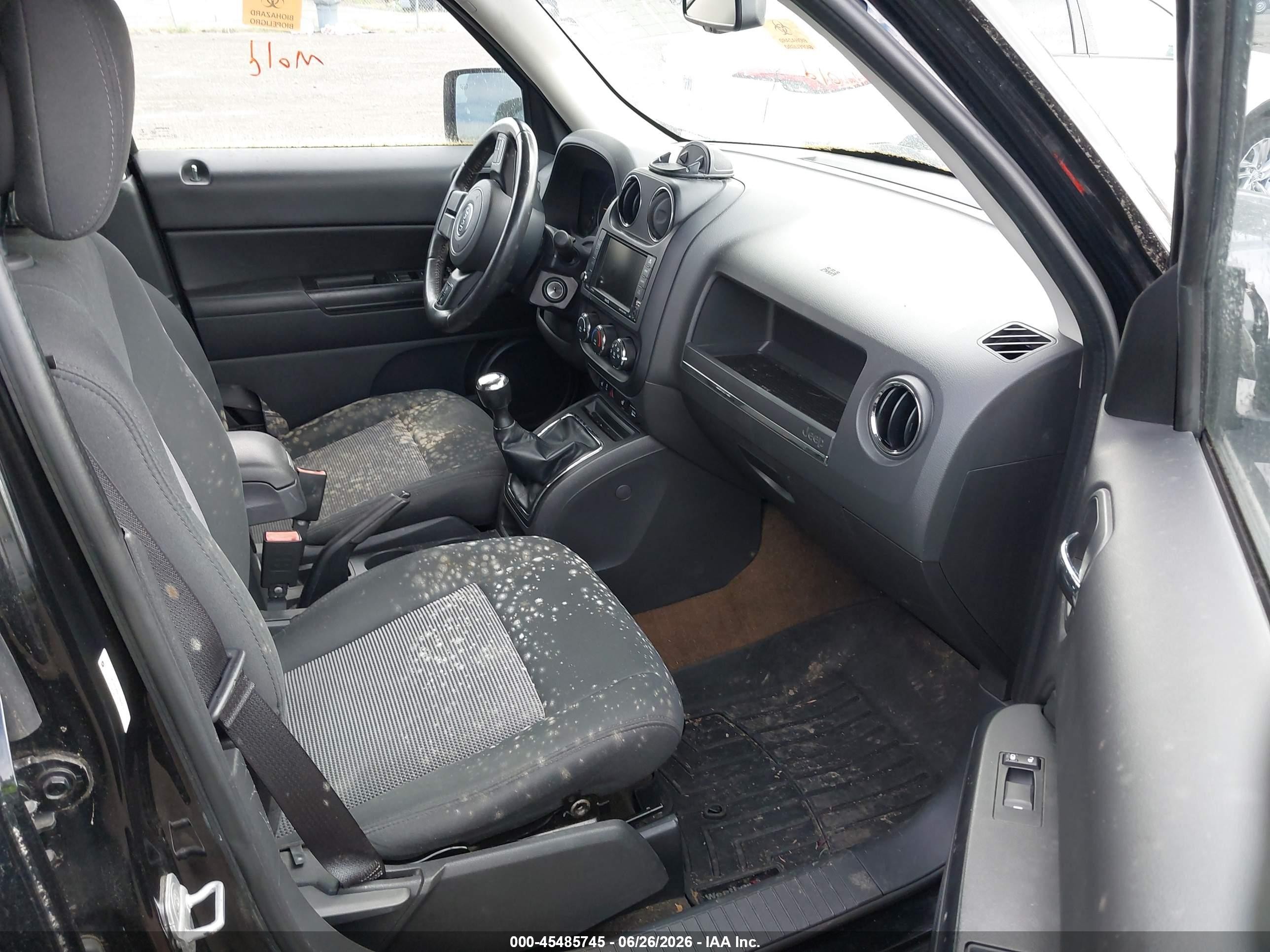 2014 Jeep Patriot Latitude Black vin: 1C4NJPFB6ED503231