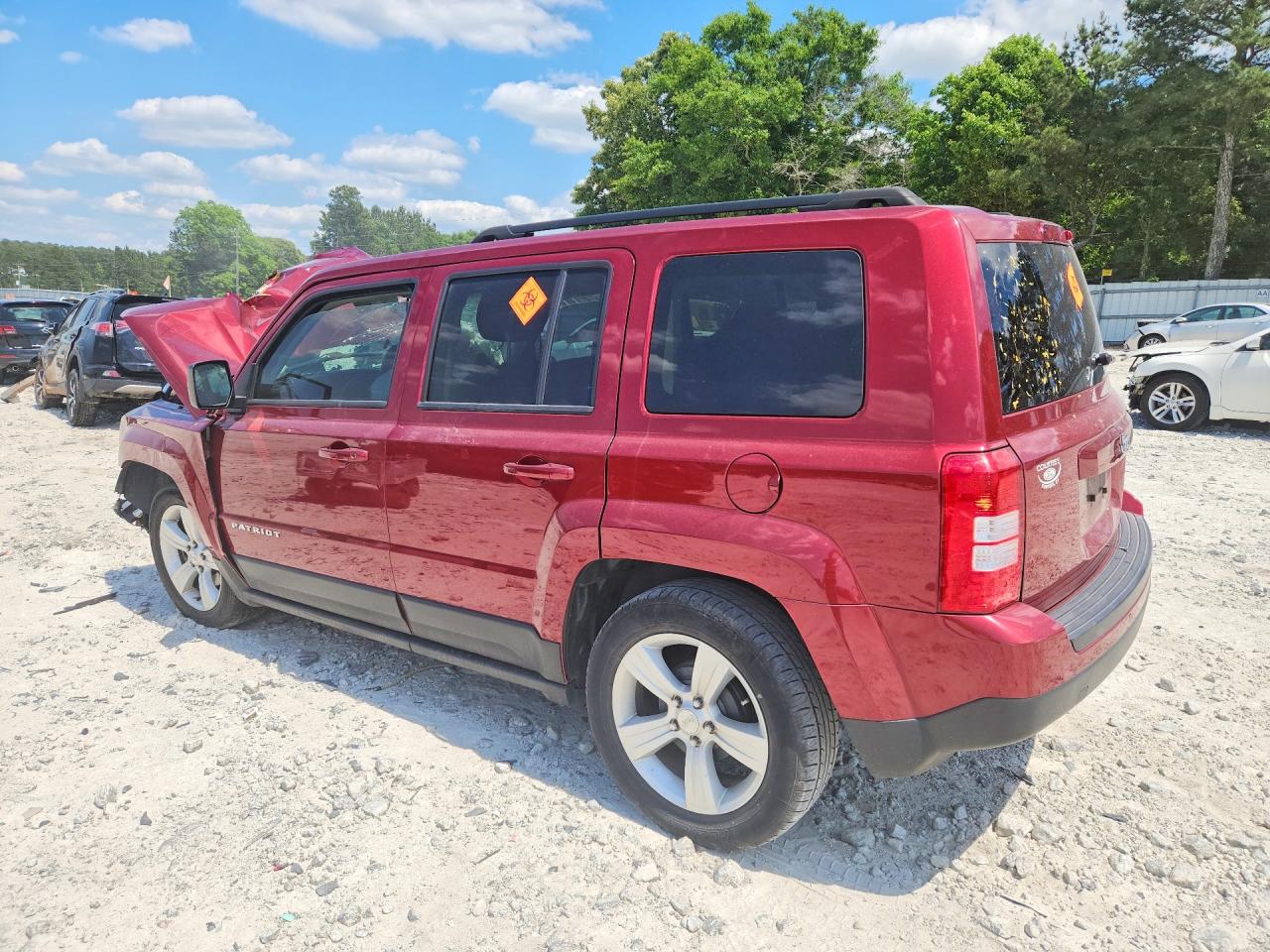 2015 Jeep Patriot Latitude Бордовый vin: 1C4NJPFB6FD367121