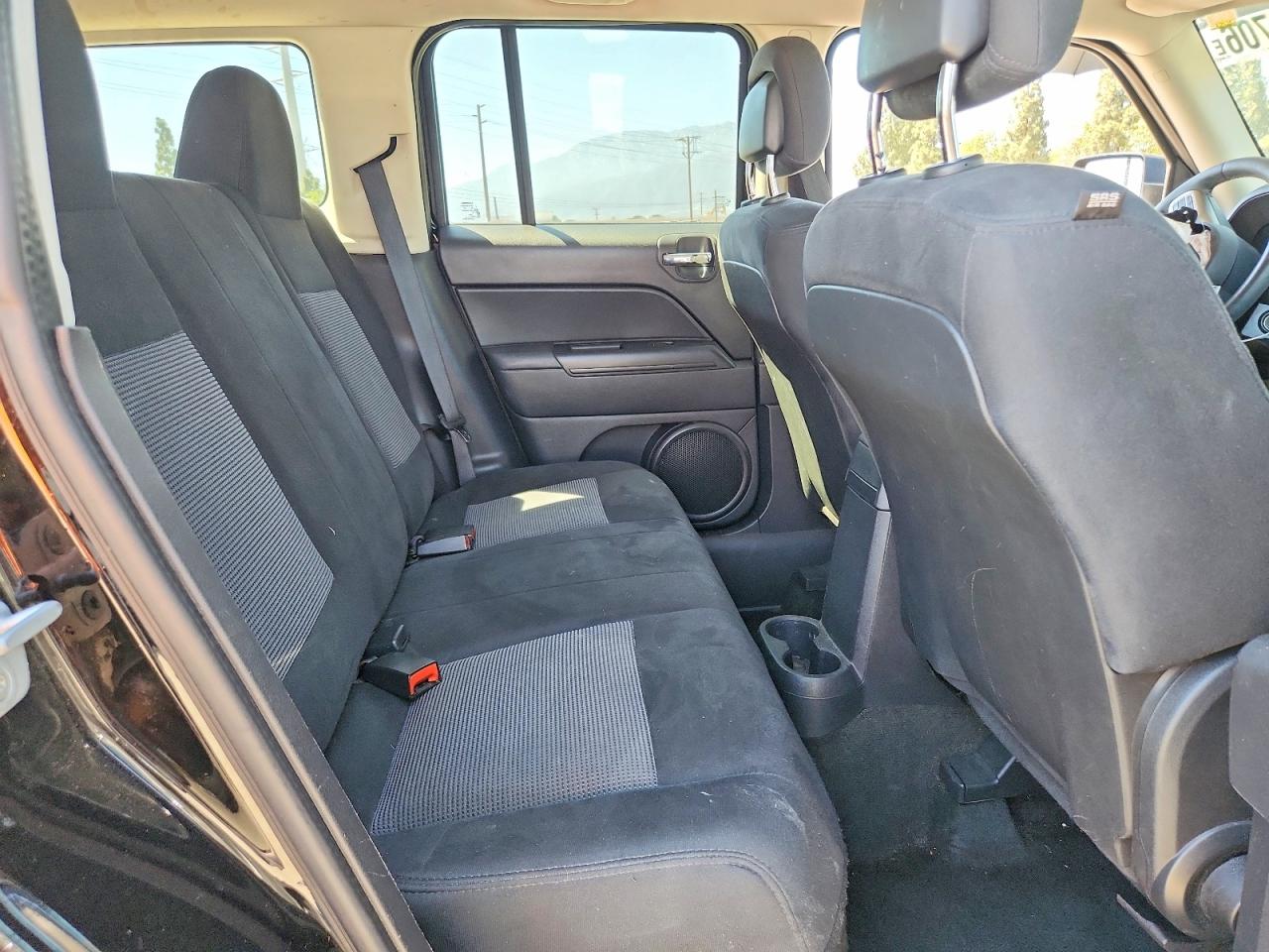 2014 Jeep Patriot Latitude Black vin: 1C4NJPFB7ED587298