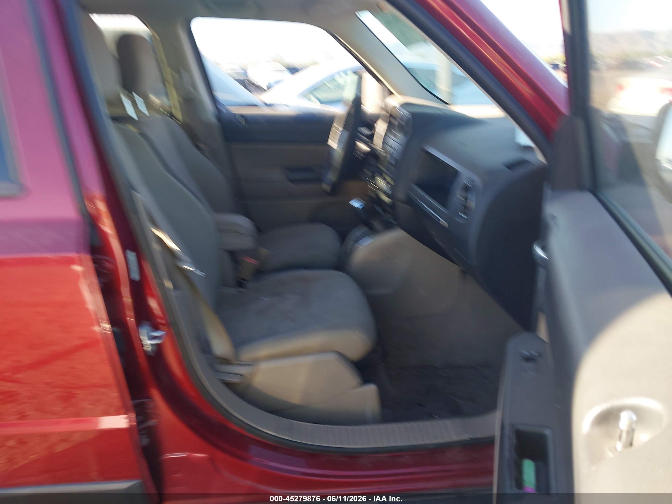 2015 Jeep Patriot Latitude Burgundy vin: 1C4NJPFB7FD157546