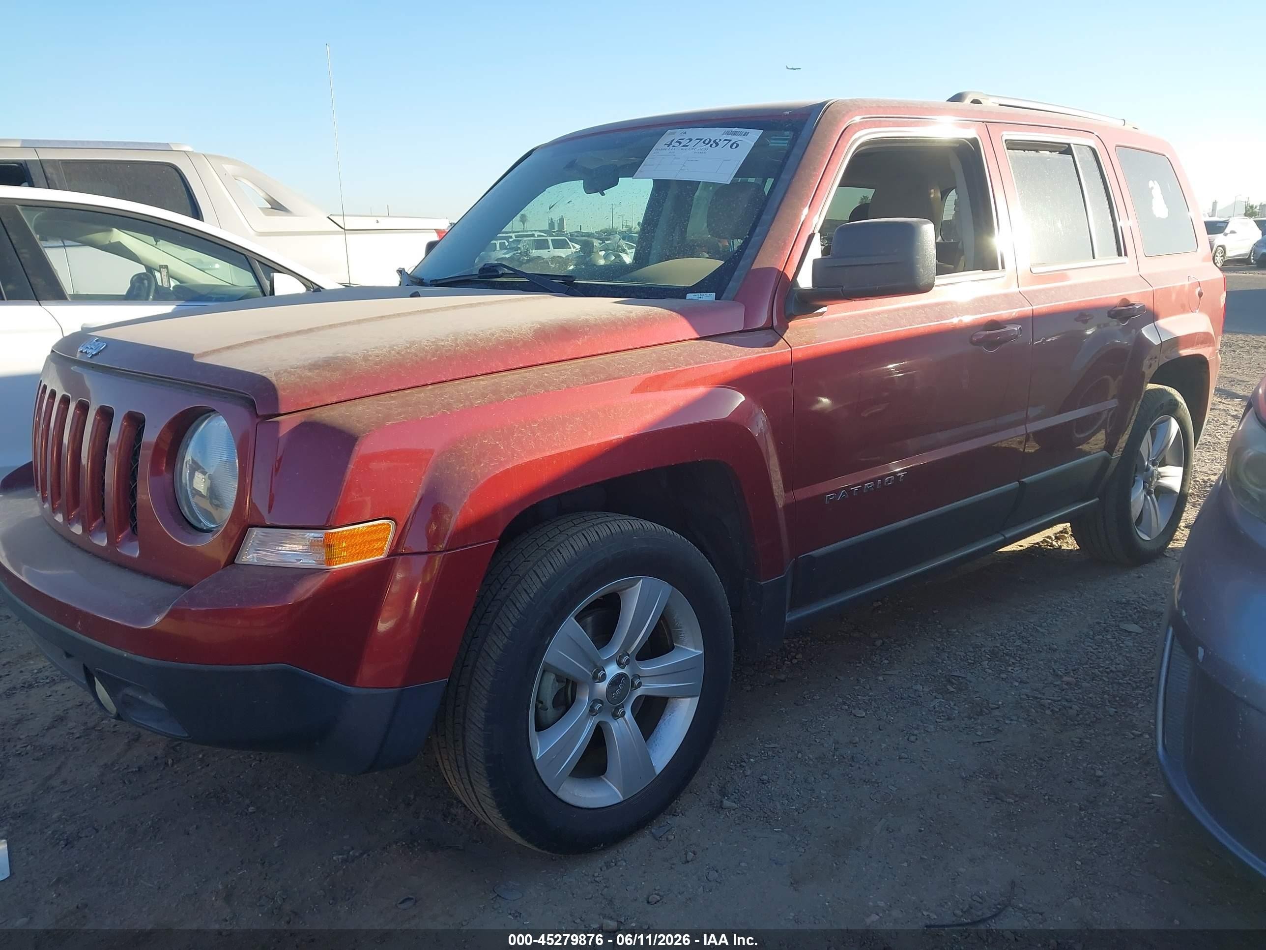 2015 Jeep Patriot Latitude Burgundy vin: 1C4NJPFB7FD157546