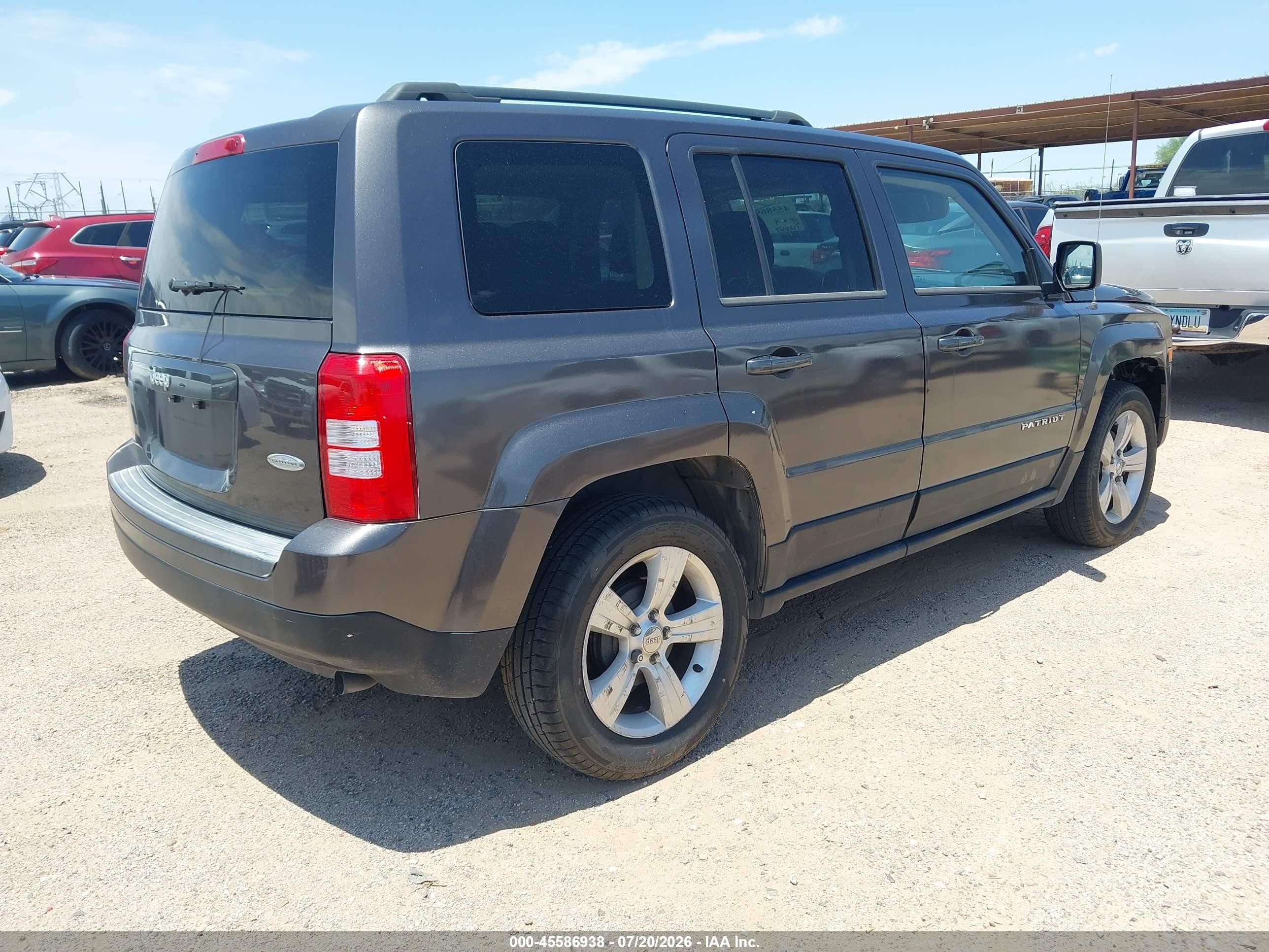 2015 Jeep Patriot Latitude Gray vin: 1C4NJPFB7FD262958