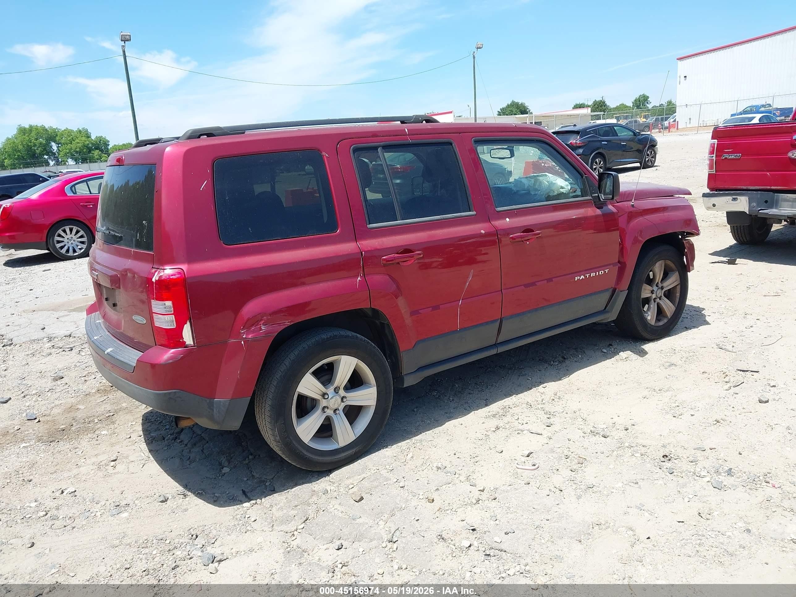 2015 Jeep Patriot Latitude Maroon vin: 1C4NJPFB7FD377639