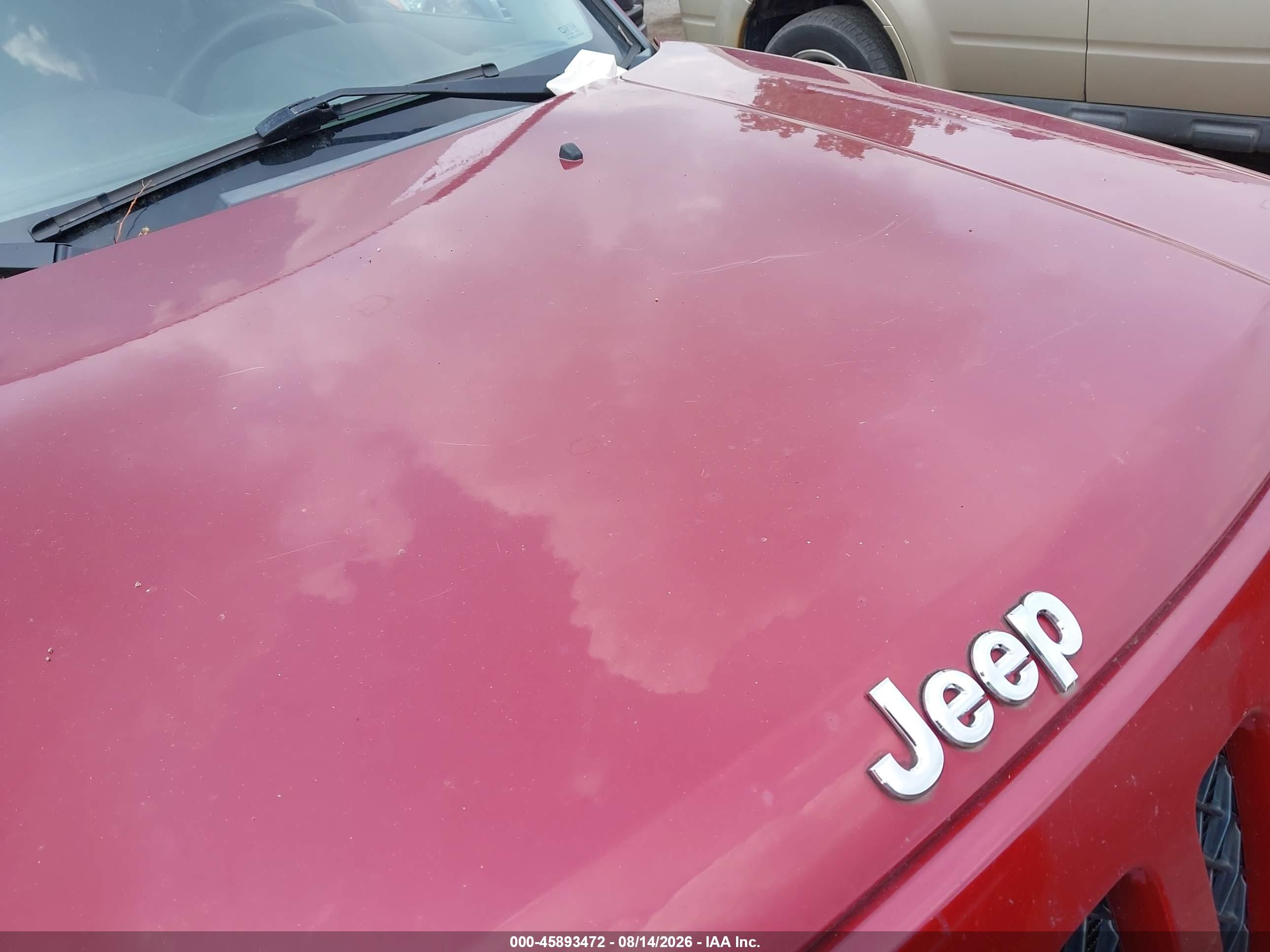 2012 Jeep Patriot Latitude Red vin: 1C4NJPFB8CD690422
