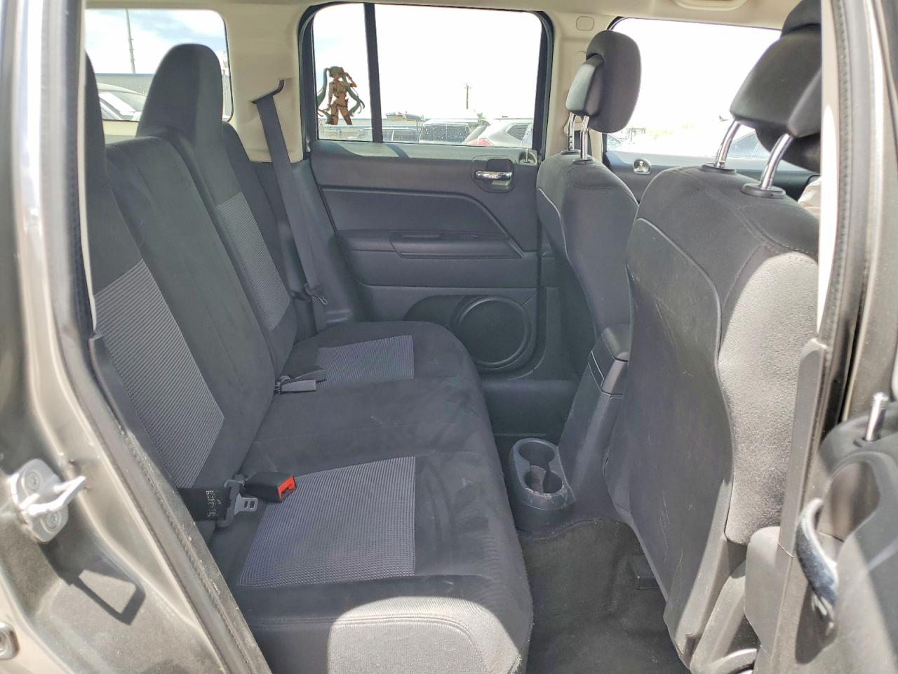 2014 Jeep Patriot Latitude Gray vin: 1C4NJPFB8ED502503