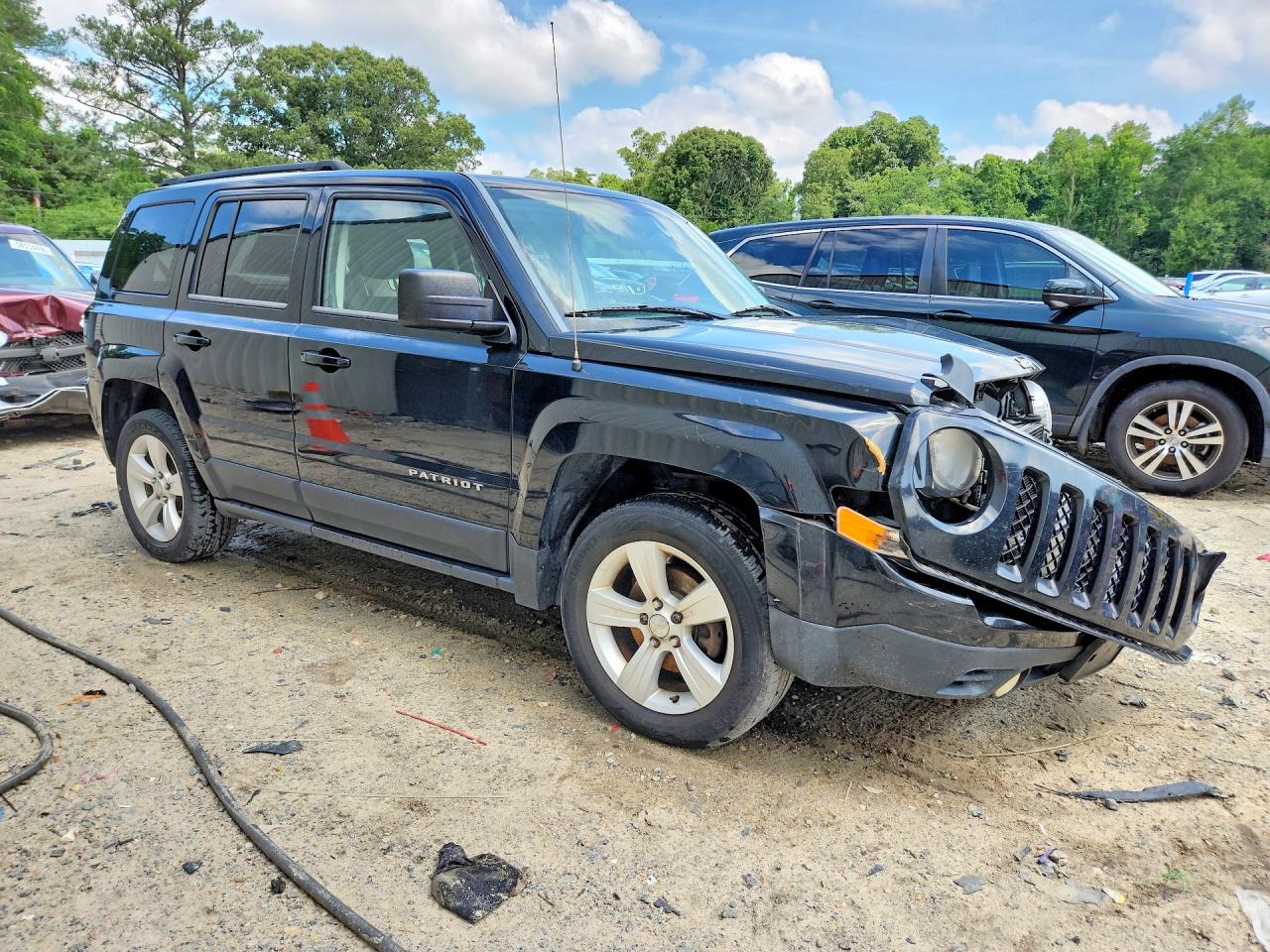 2014 Jeep Patriot Latitude Black vin: 1C4NJPFB8ED586953