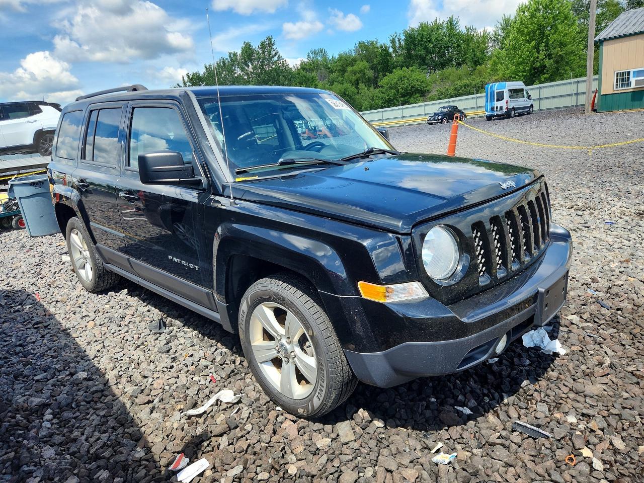 2015 Jeep Patriot Latitude Black vin: 1C4NJPFB8FD203871