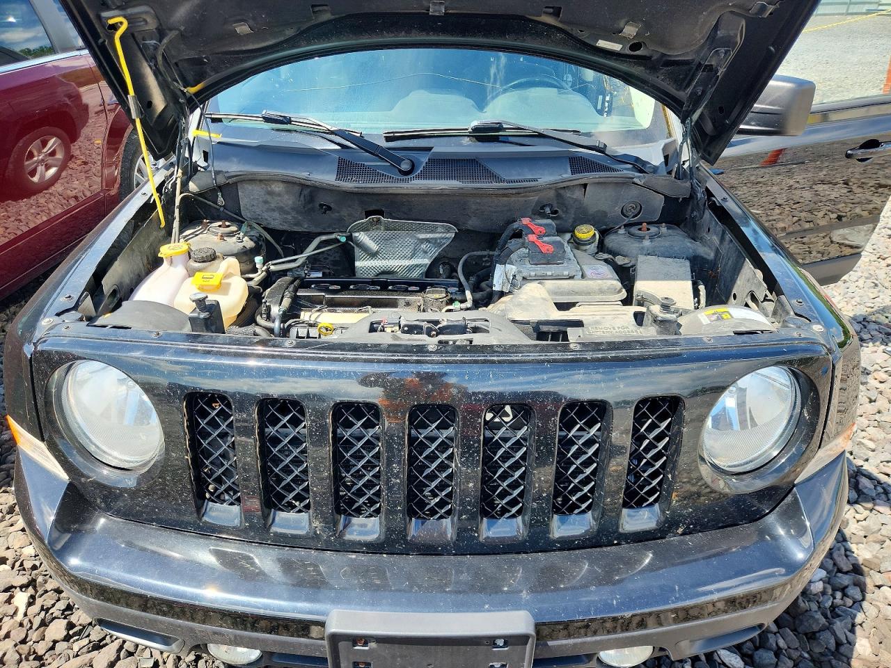 2015 Jeep Patriot Latitude Black vin: 1C4NJPFB8FD203871