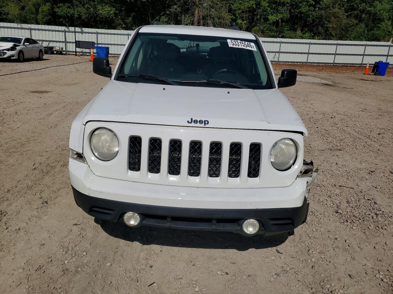 2014 Jeep Patriot Latitude White vin: 1C4NJPFB9ED819271