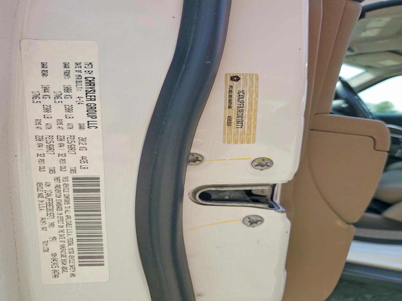2014 Jeep Patriot Latitude White vin: 1C4NJPFB9ED819271