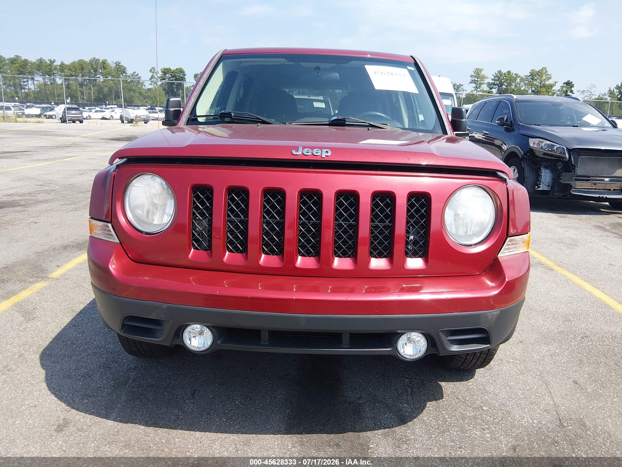 2014 Jeep Patriot Latitude Red vin: 1C4NJPFB9ED912694
