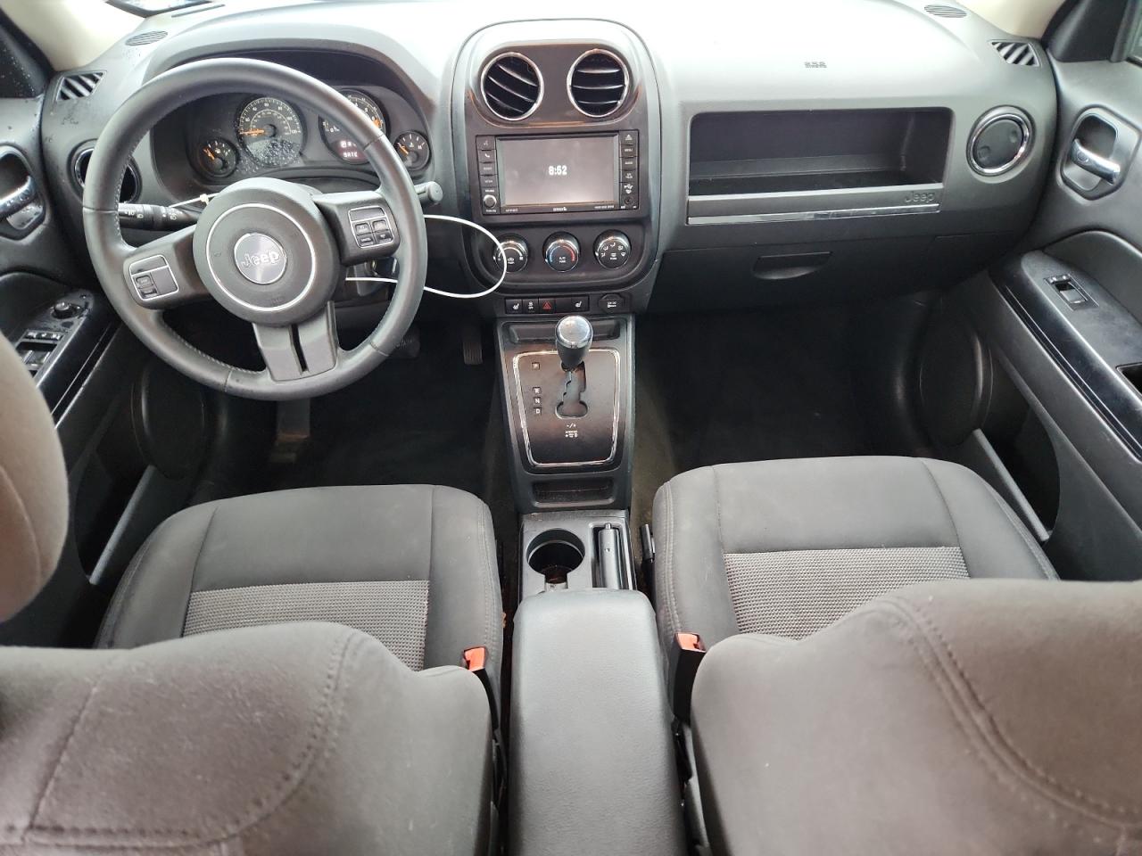 2015 Jeep Patriot Latitude White vin: 1C4NJPFB9FD349745