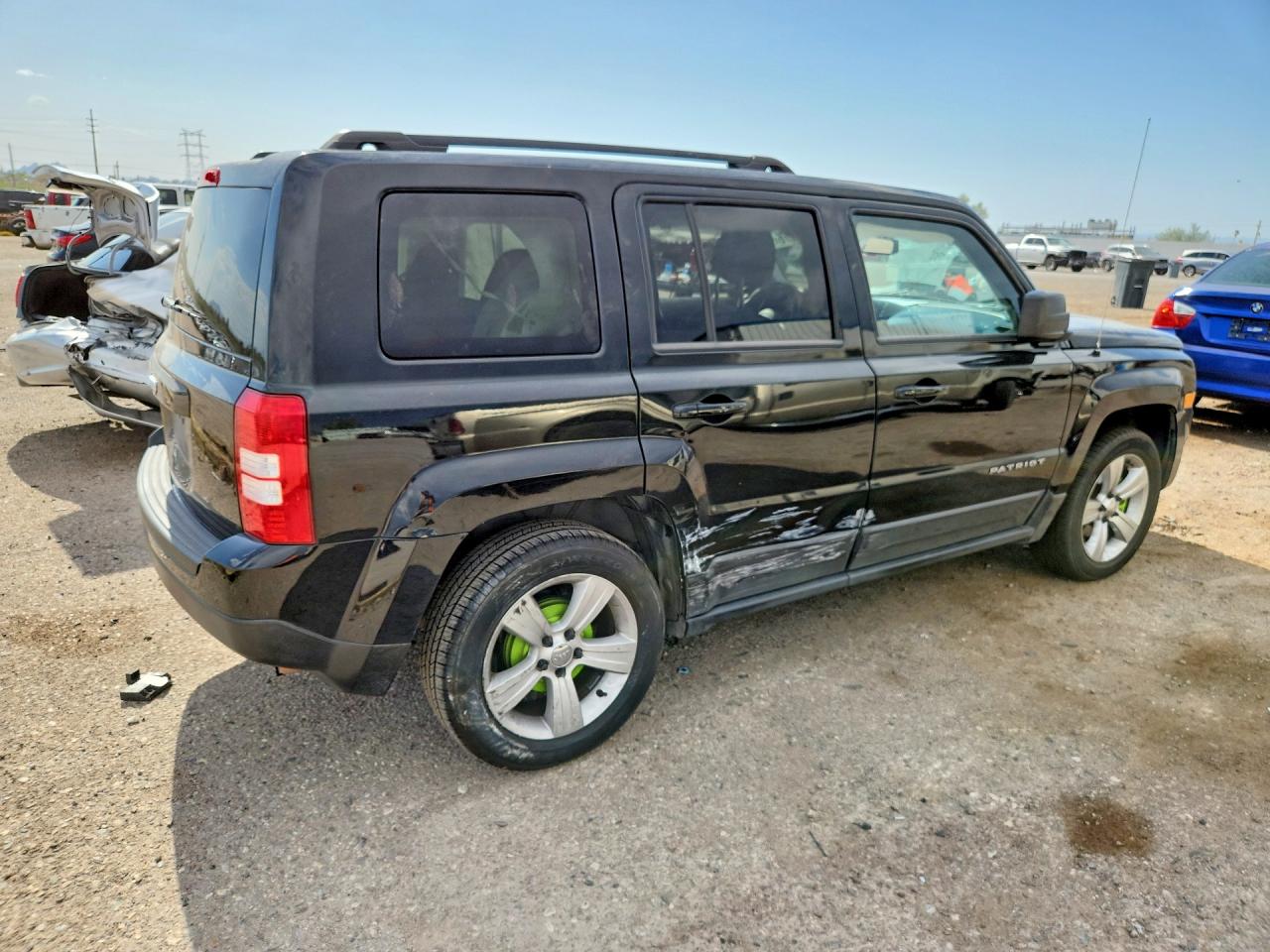 2015 Jeep Patriot Latitude Black vin: 1C4NJPFB9FD401990