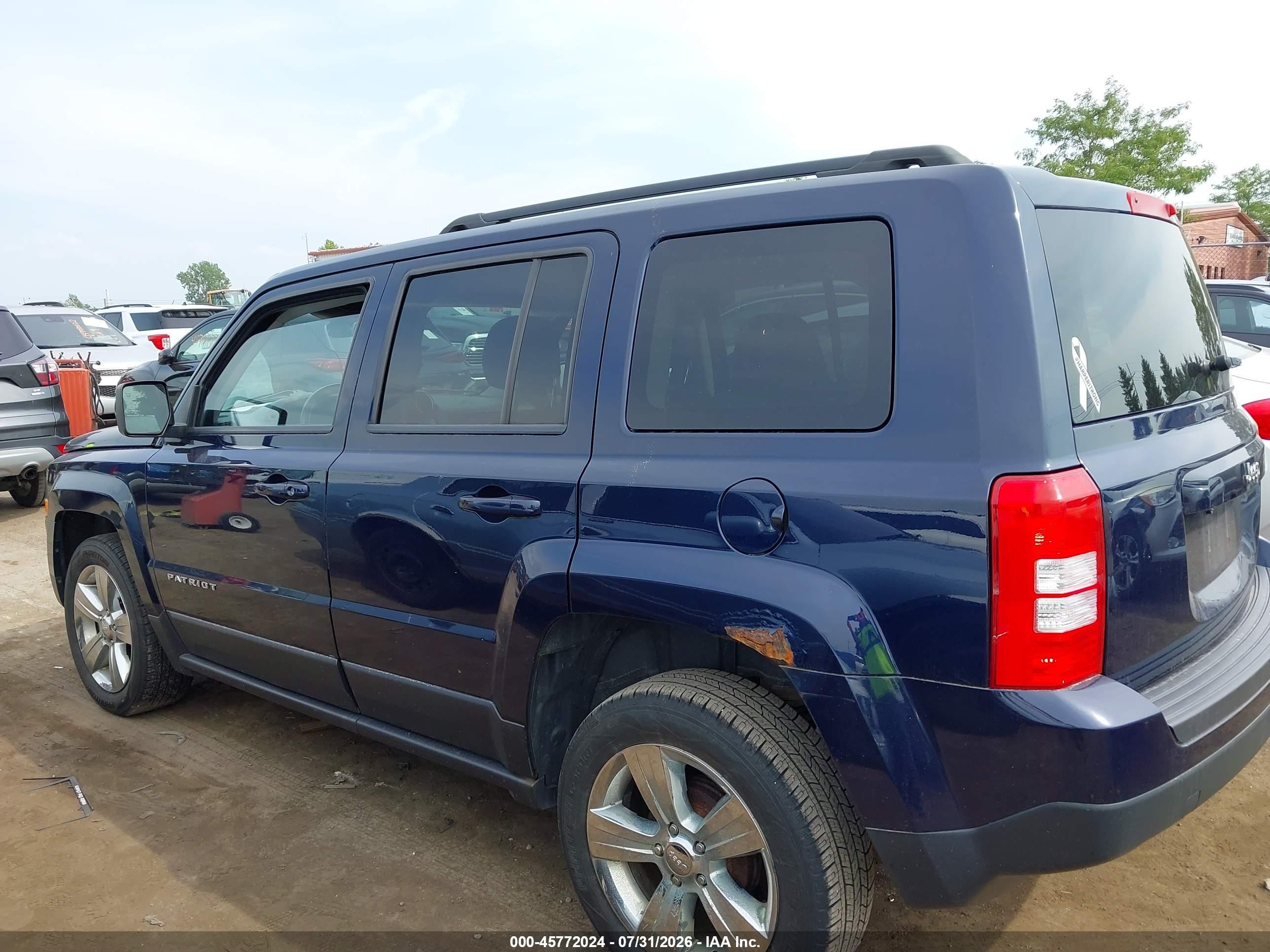2014 Jeep Patriot Latitude Blue vin: 1C4NJPFBXED887725