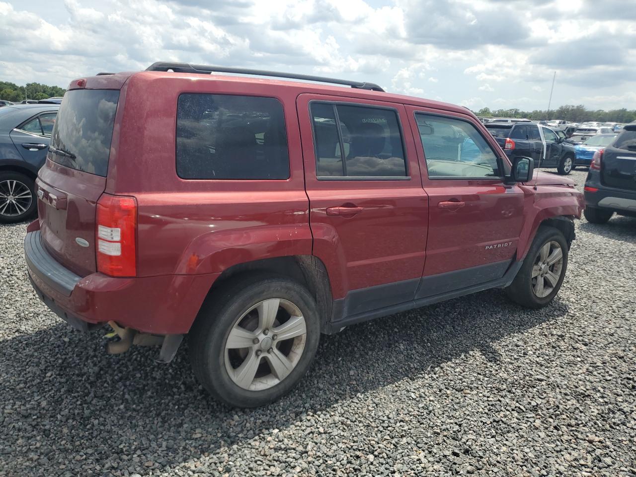 2015 Jeep Patriot Latitude Burgundy vin: 1C4NJPFBXFD297834